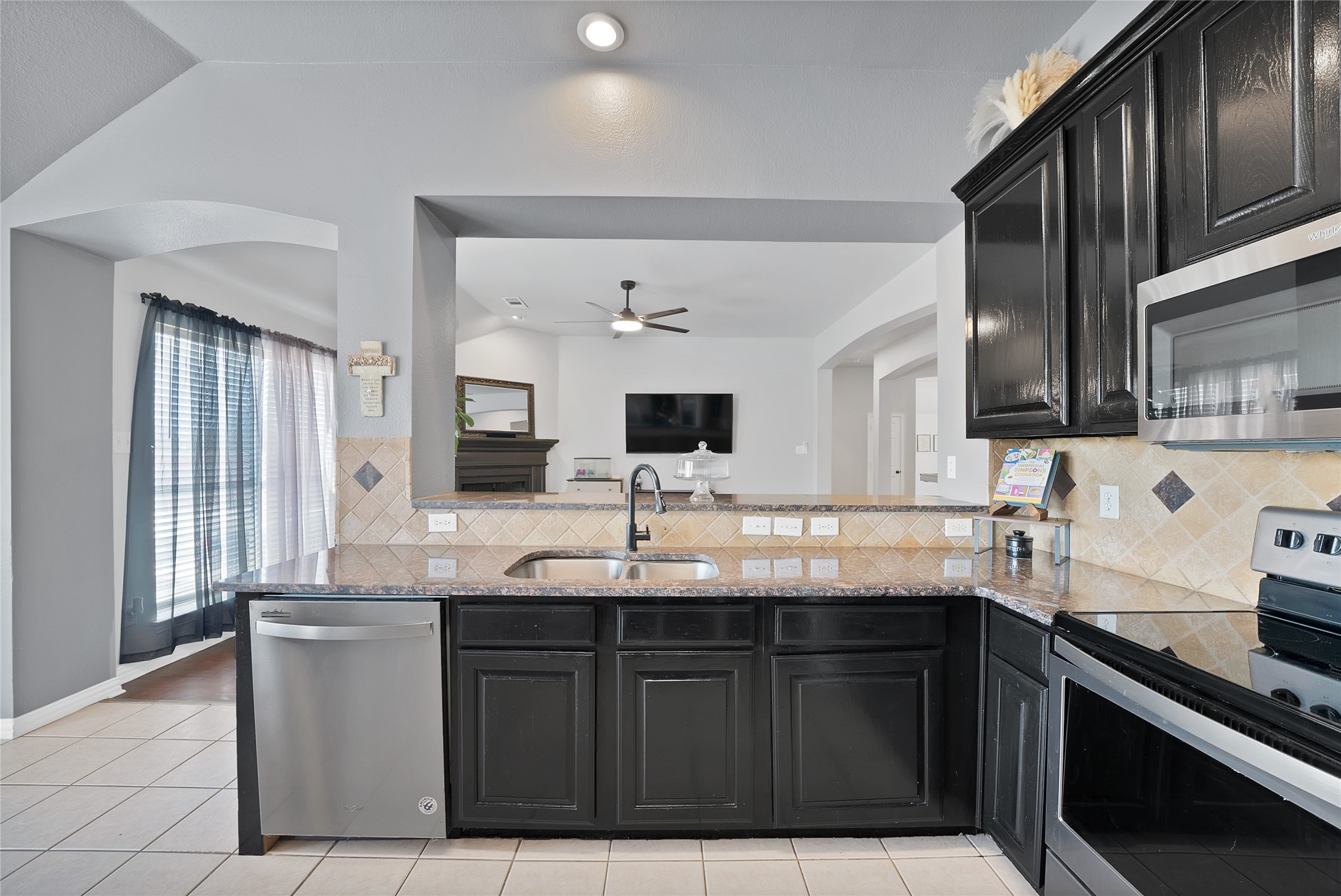 1800 Buena Vista Drive