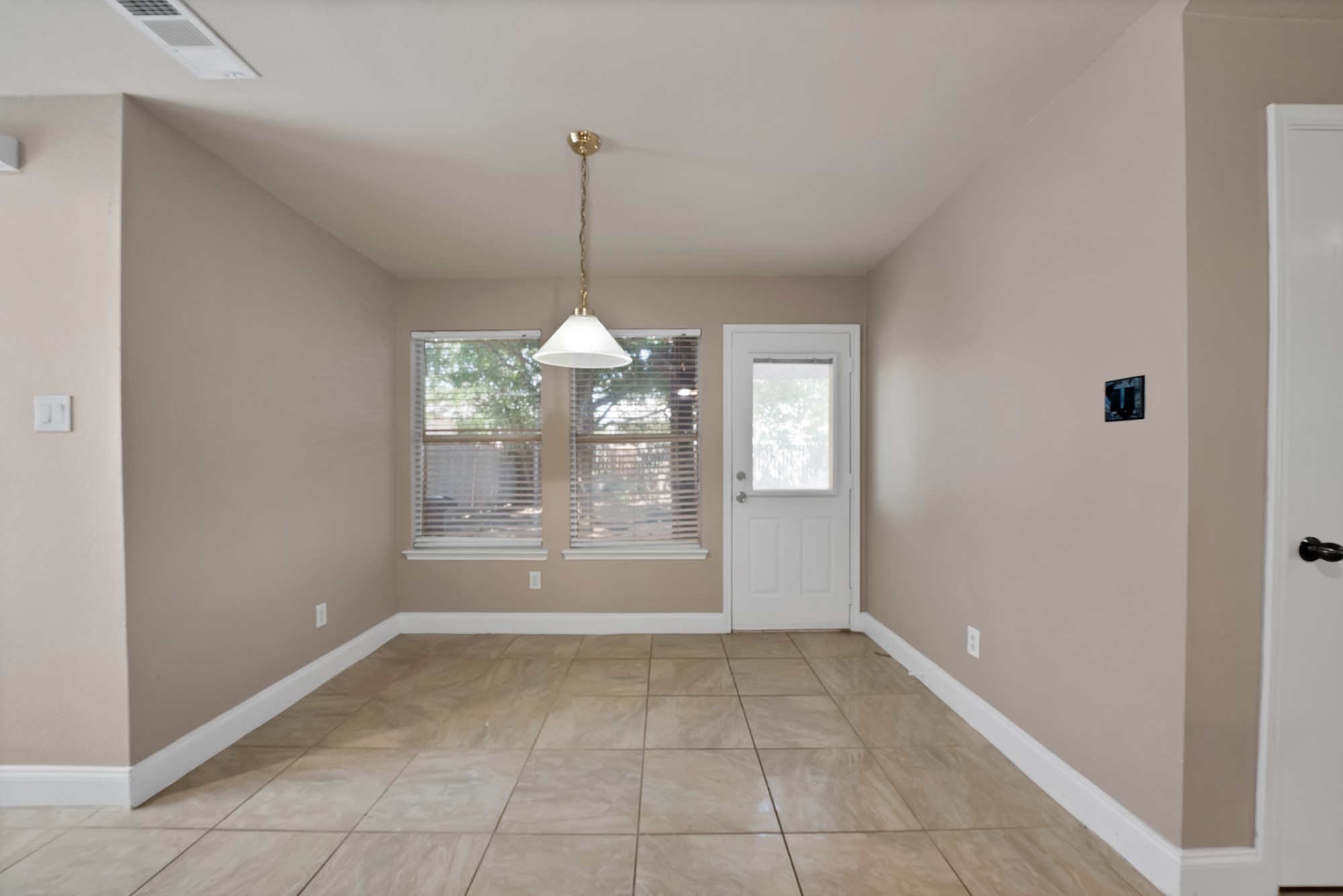 13241 Ridgepointe Road