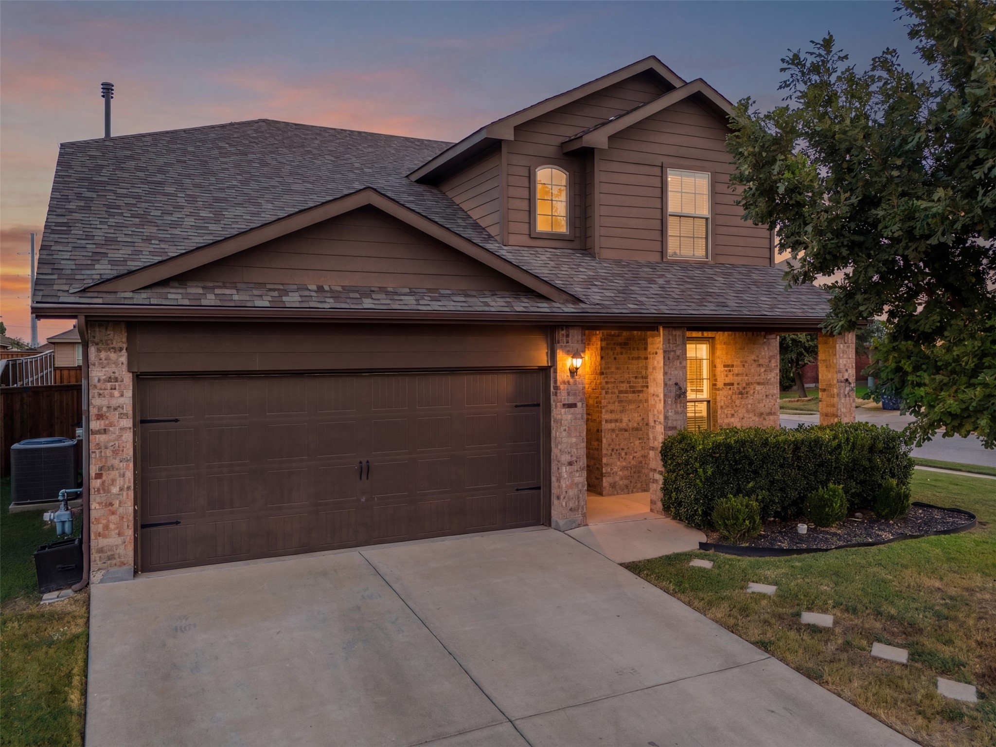 1220 Freestone Court