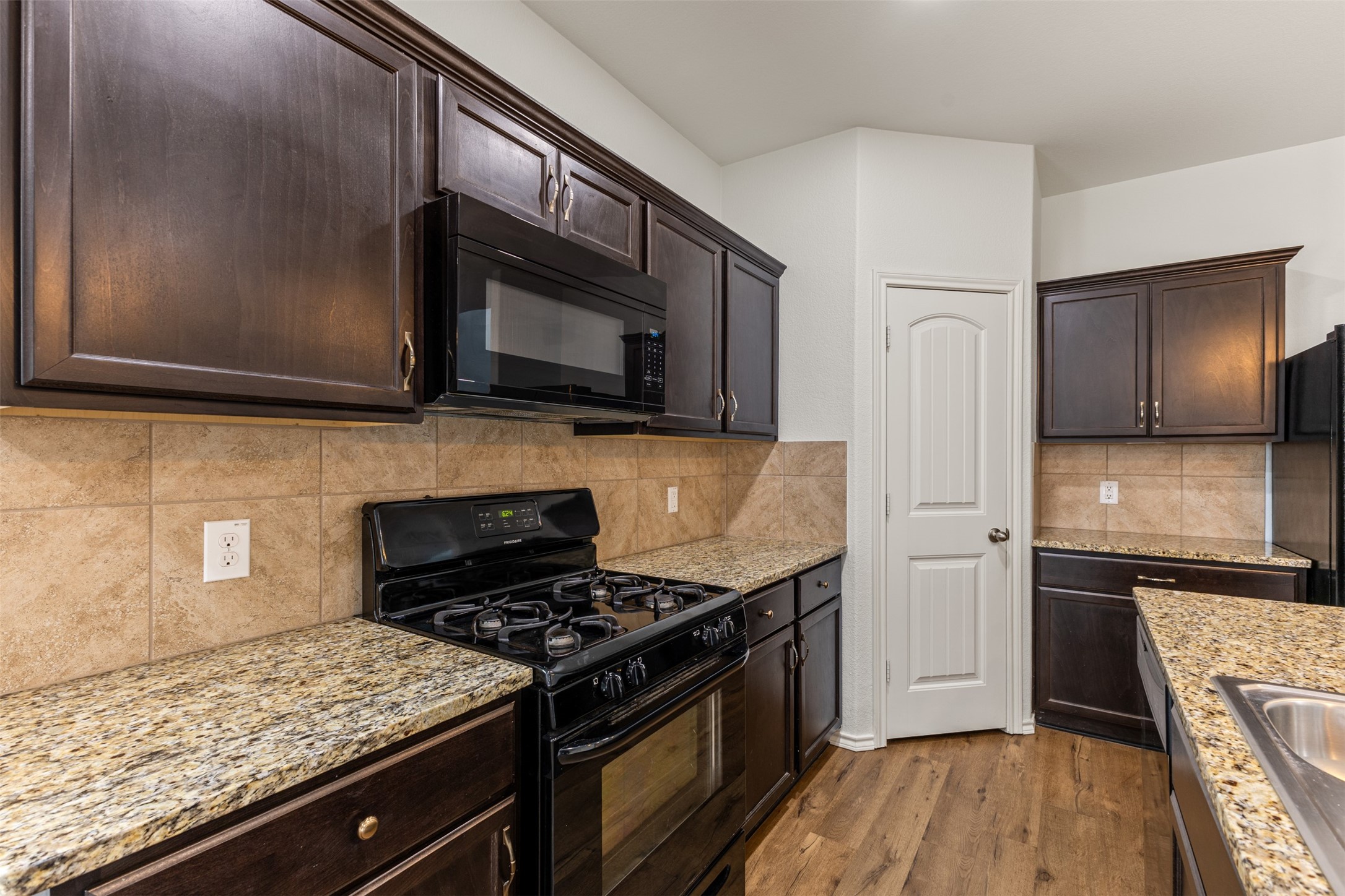 1220 Freestone Court