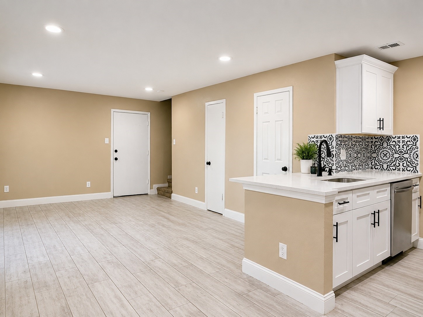 12802 Midway Road 2015