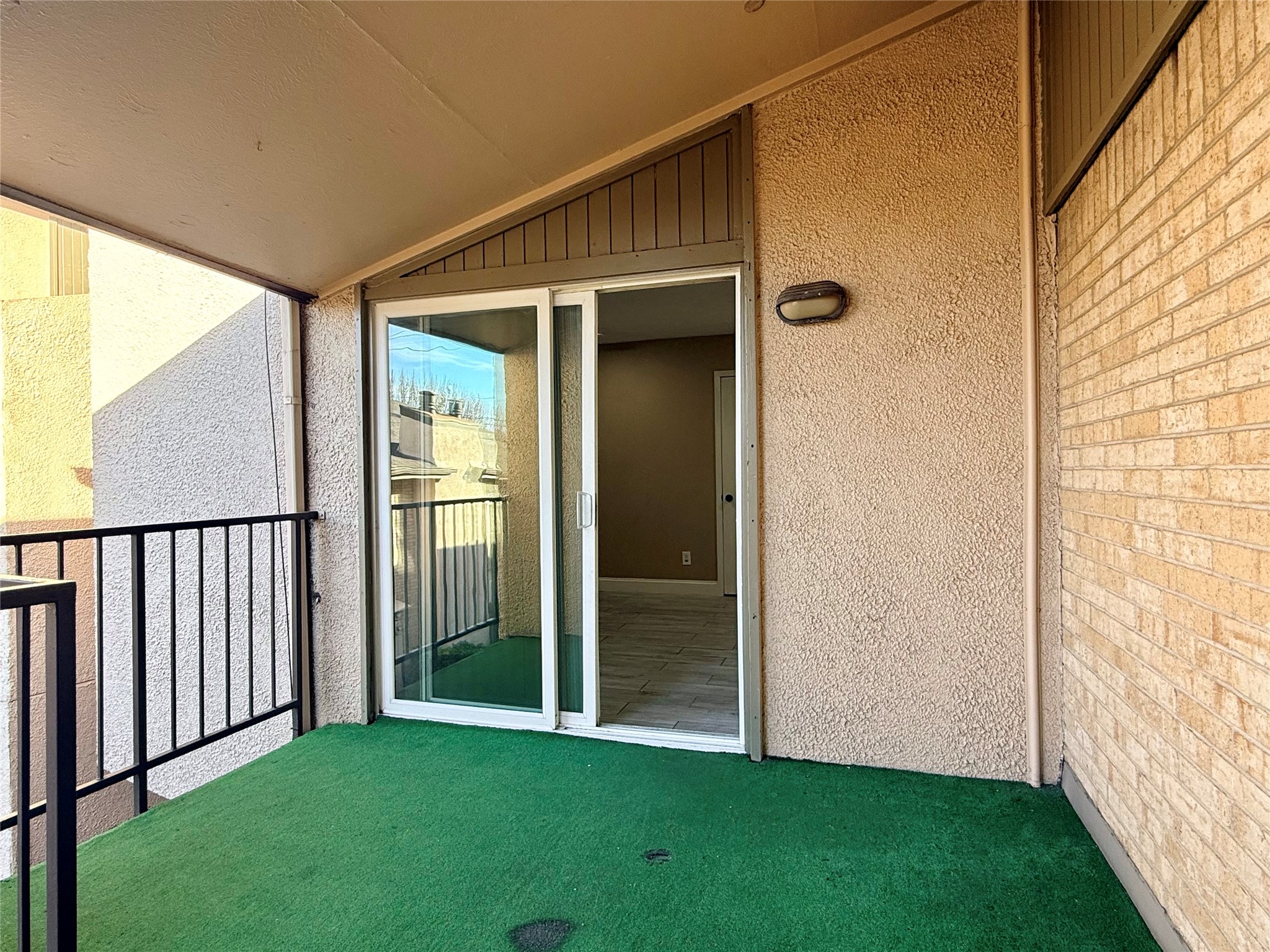 12802 Midway Road 2015