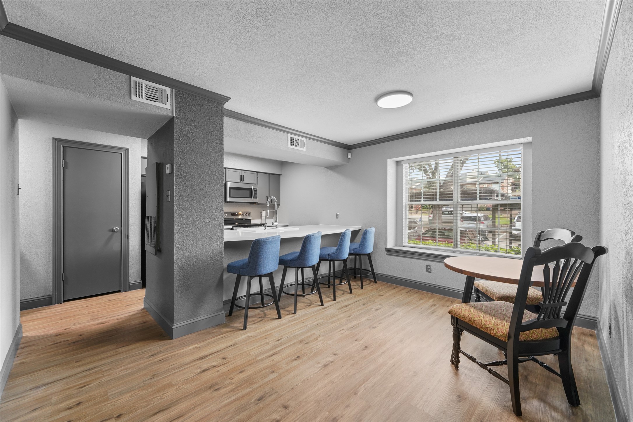 12482 Abrams Road 1003