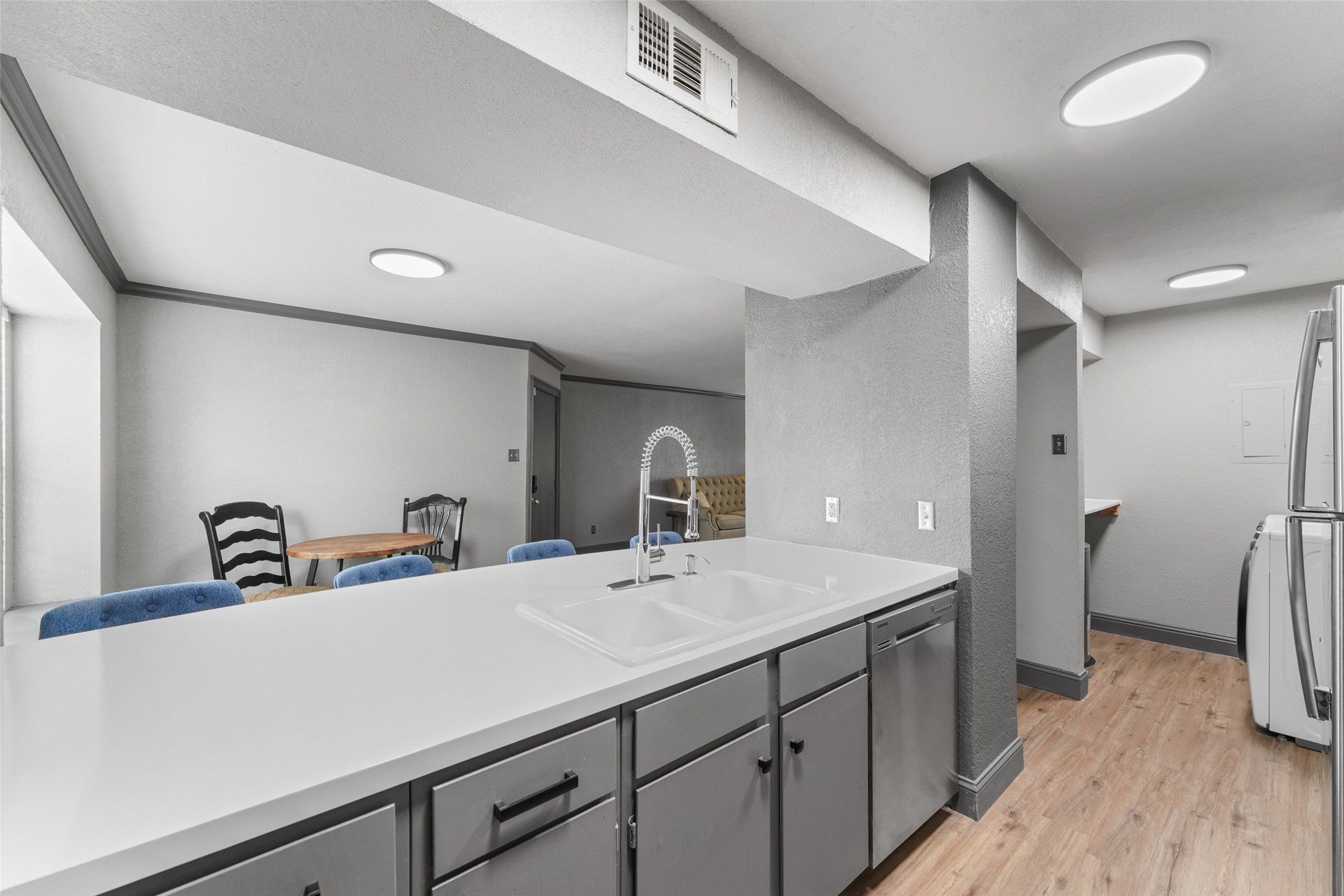 12482 Abrams Road 1003