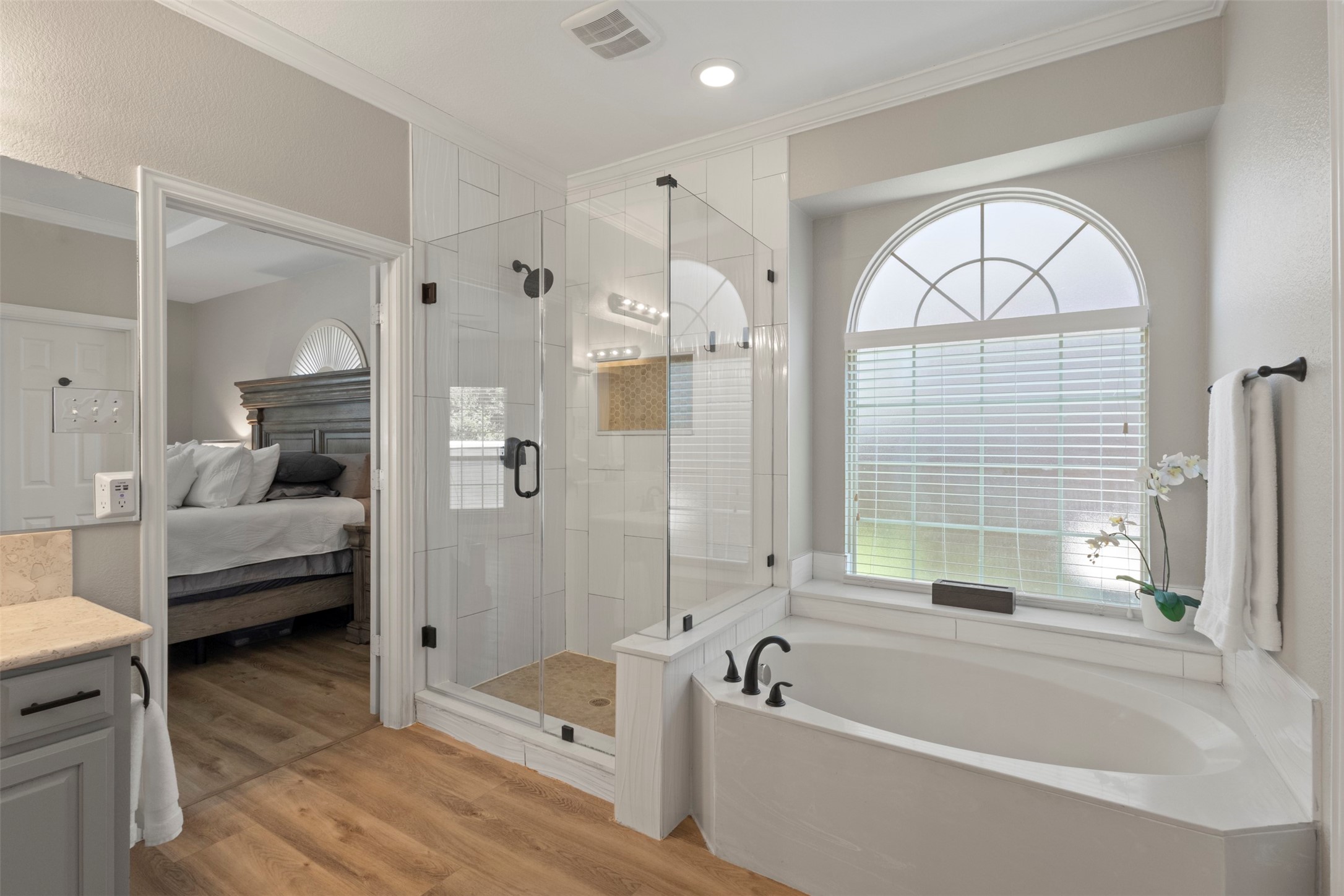13909 Sparrow Hill Drive