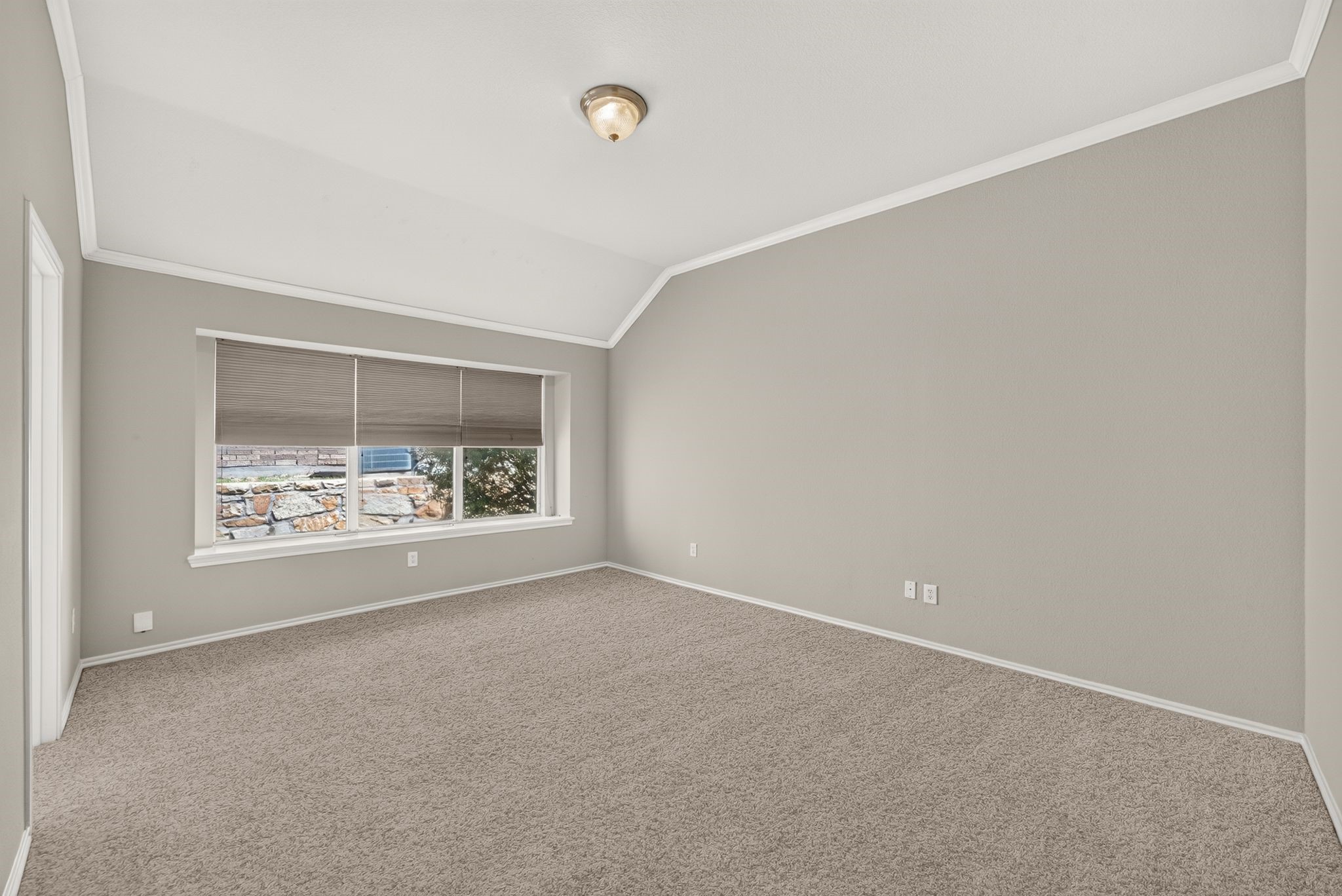 9761 Snowberry Drive