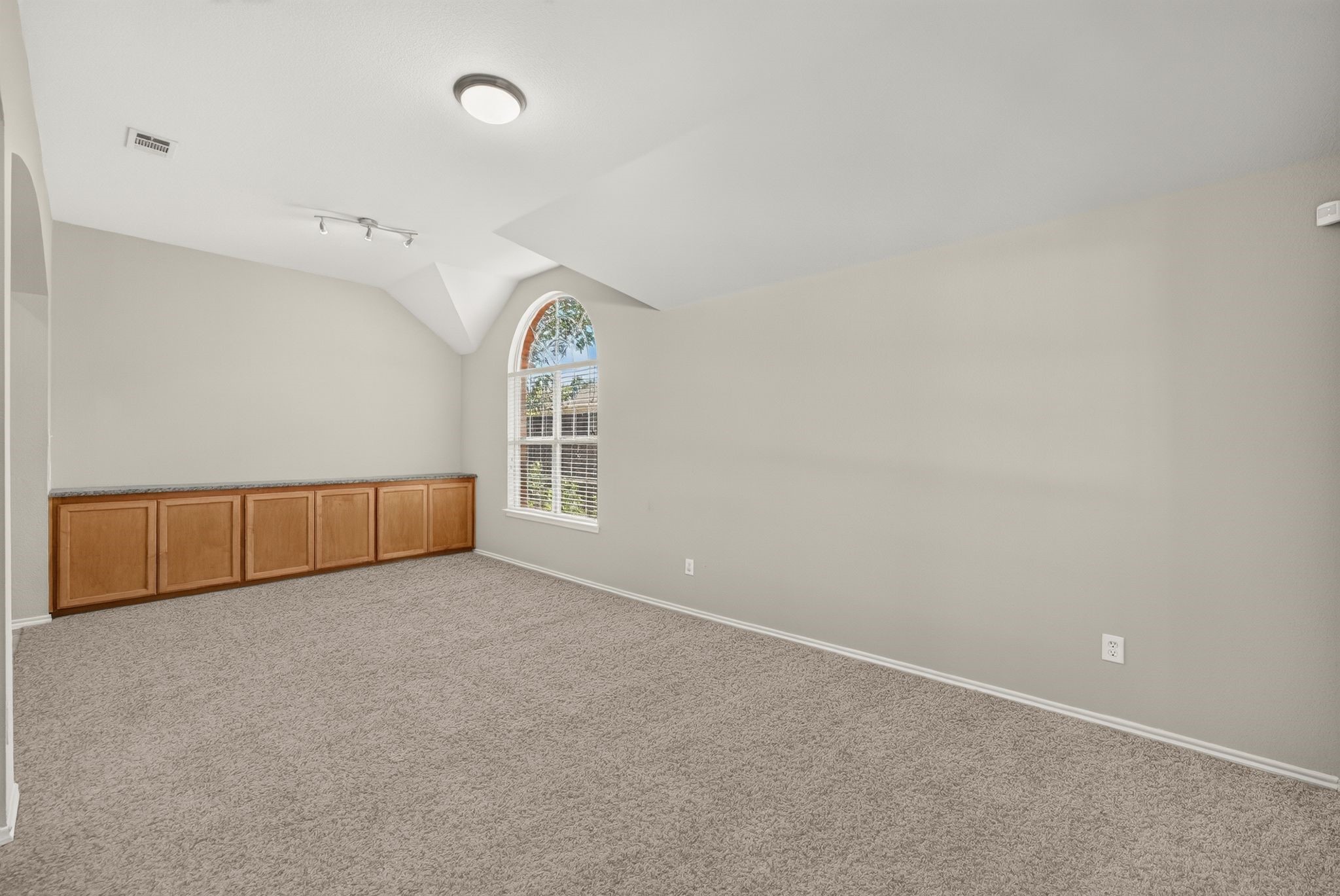 9761 Snowberry Drive