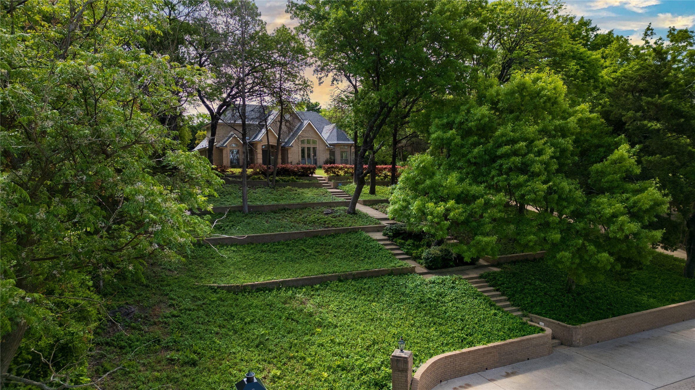 1254 Whispering Oaks Drive
