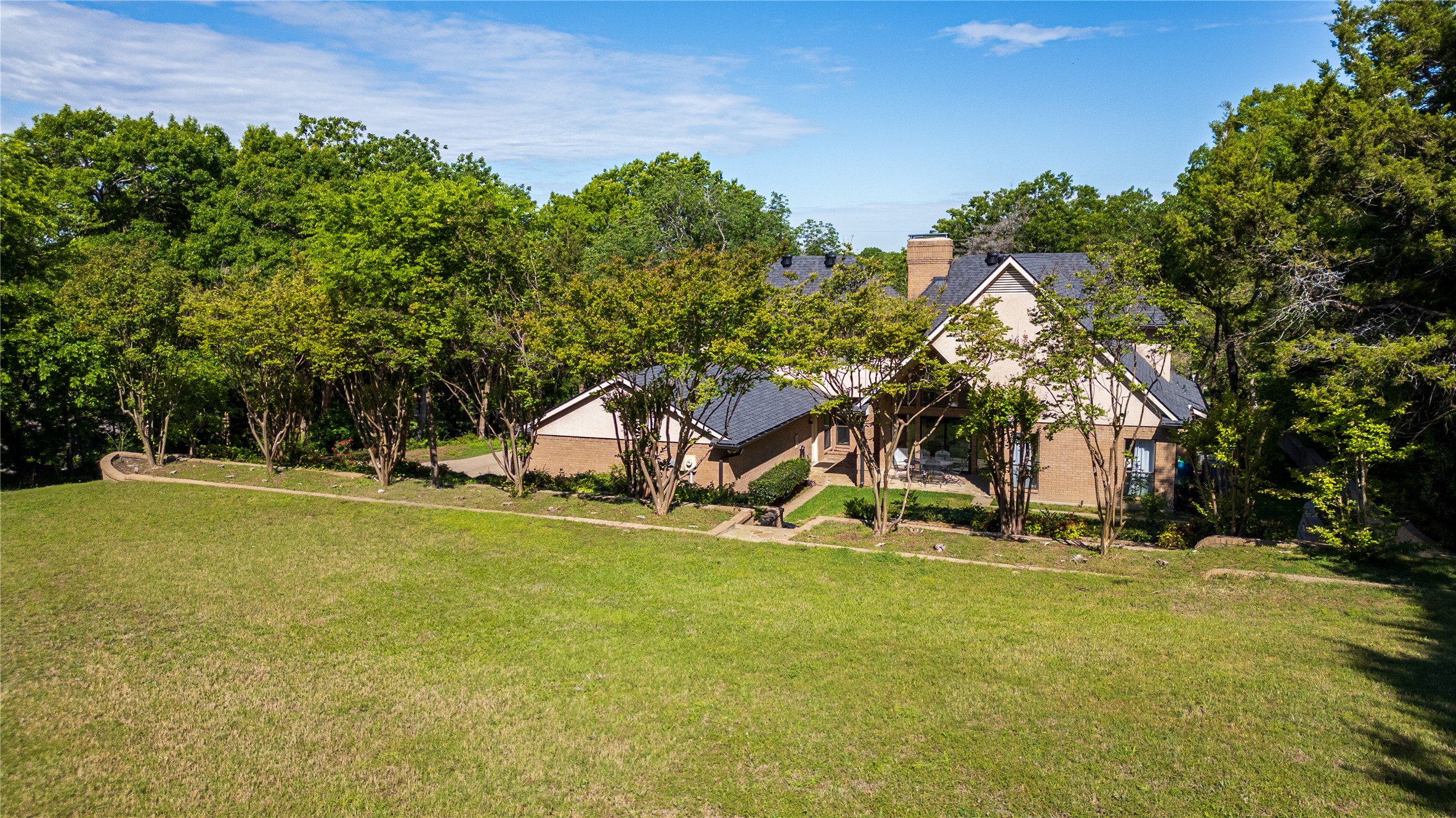 1254 Whispering Oaks Drive