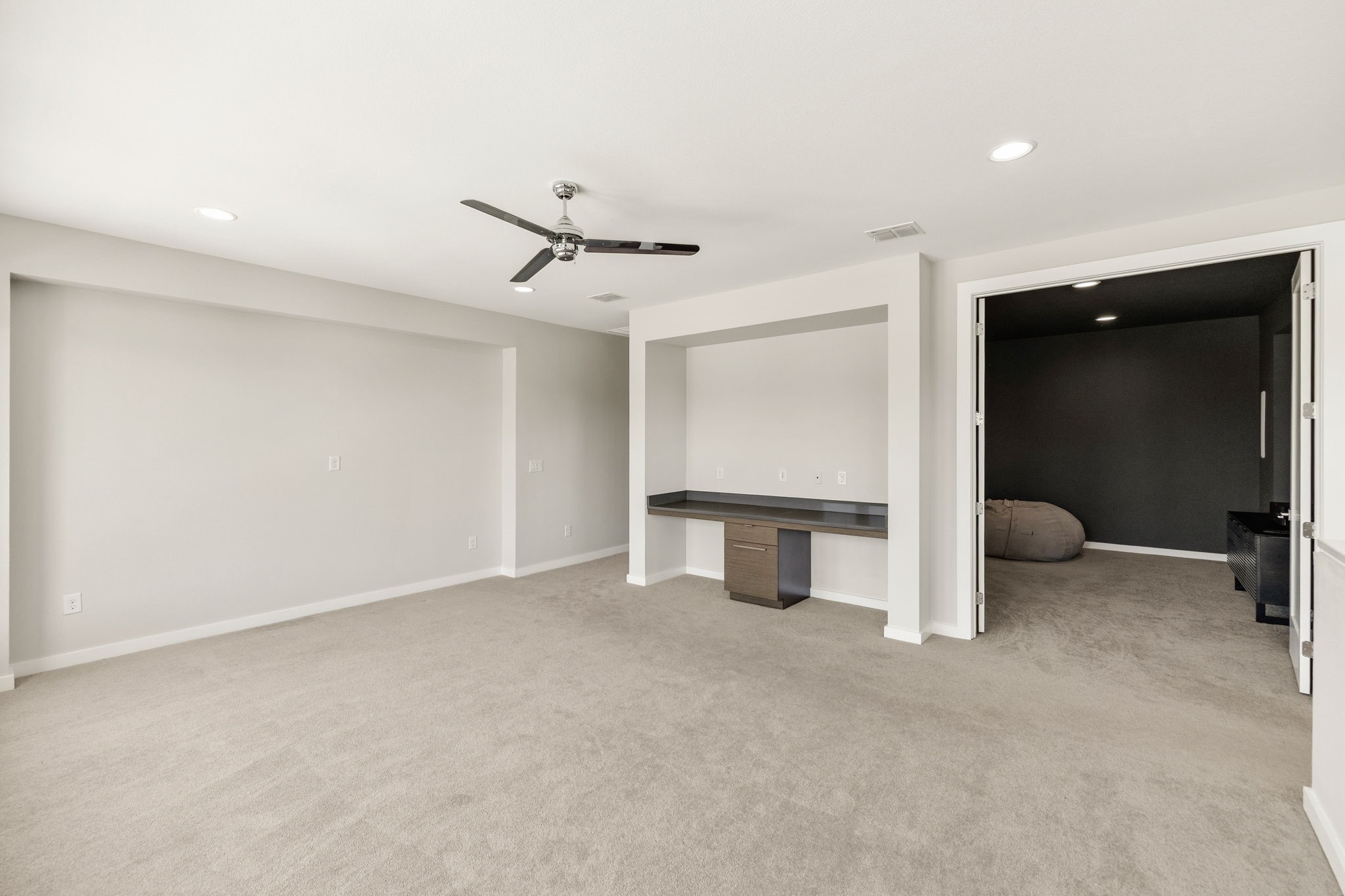 5118 Statesman Lane