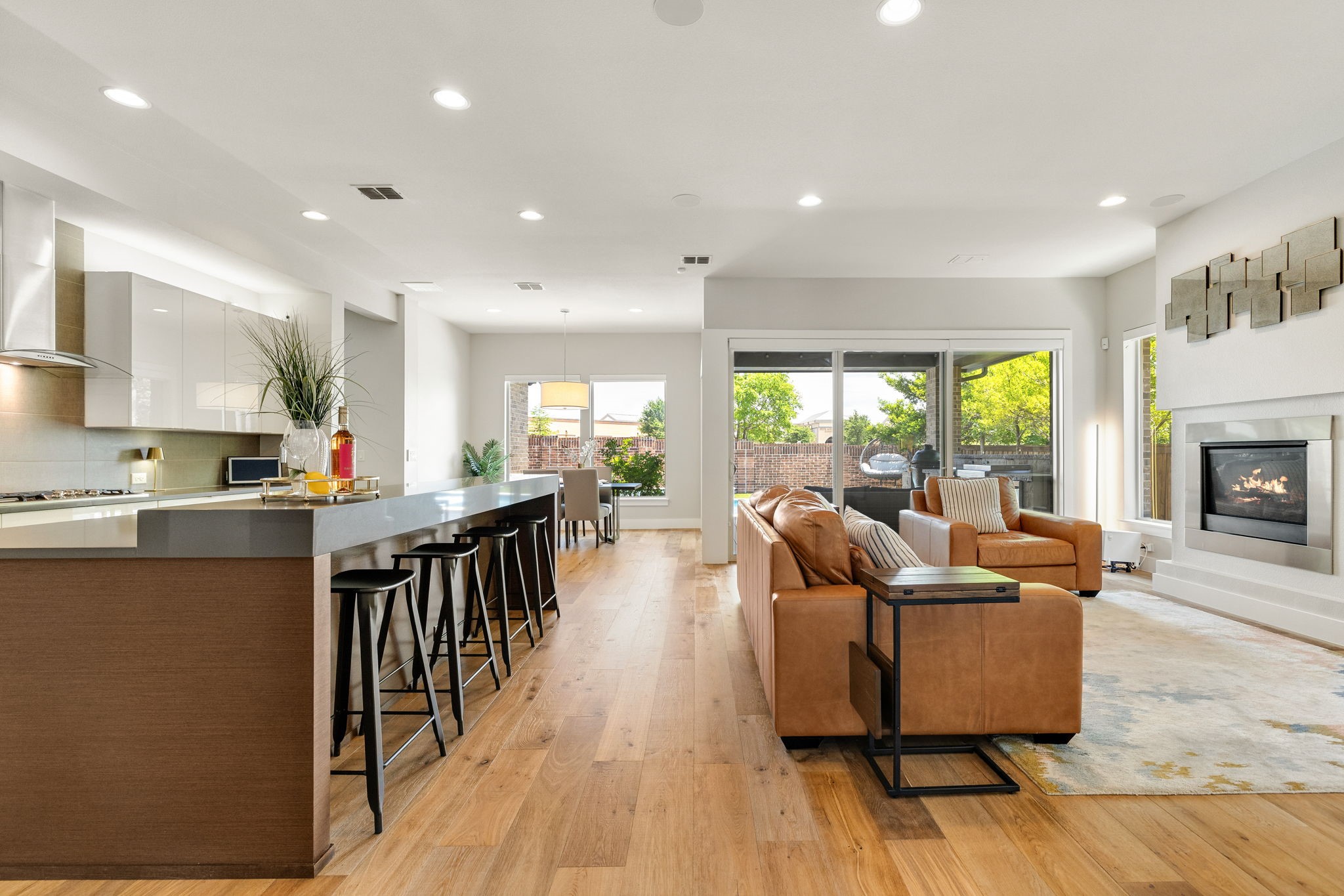 5118 Statesman Lane