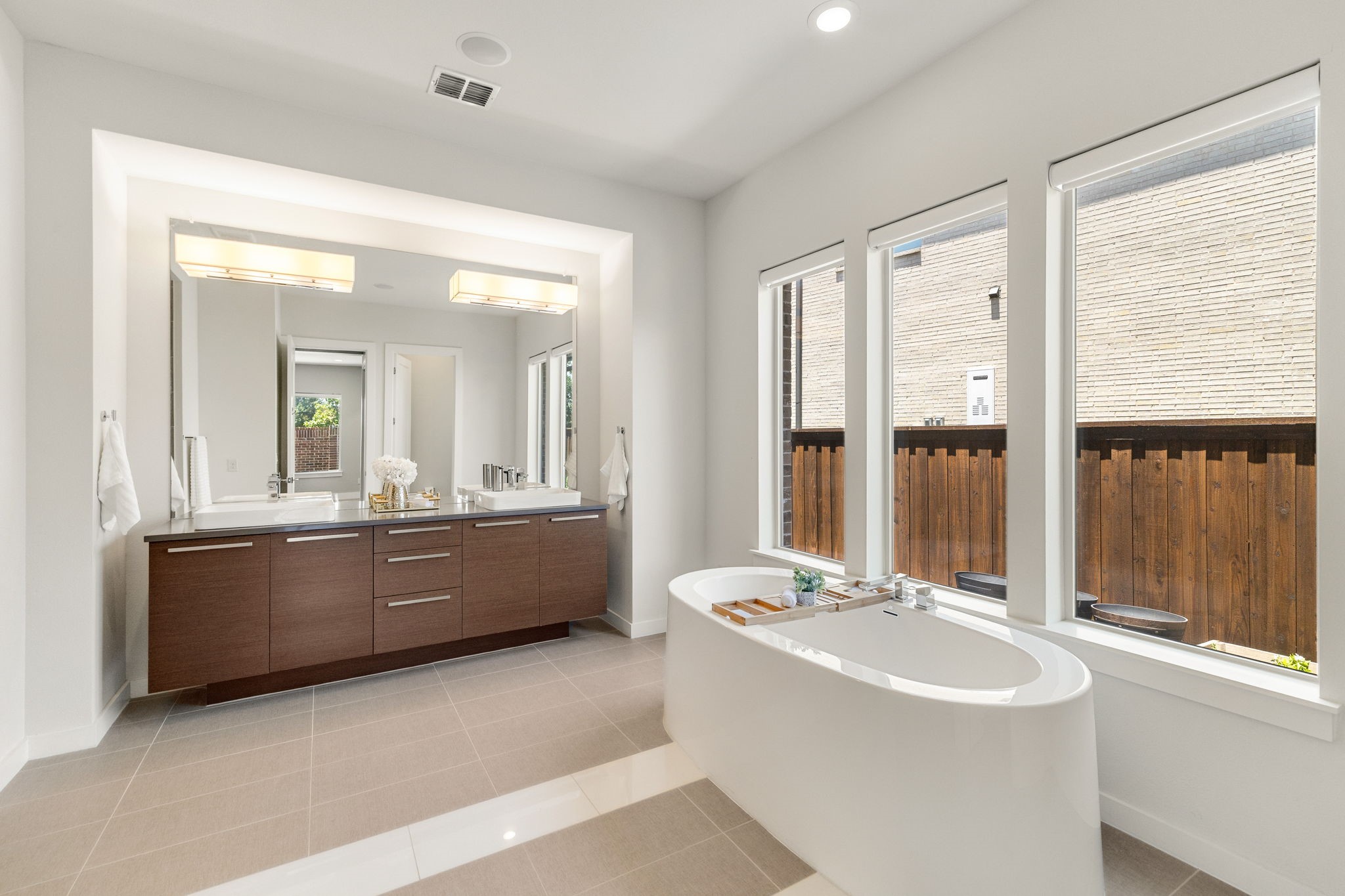 5118 Statesman Lane