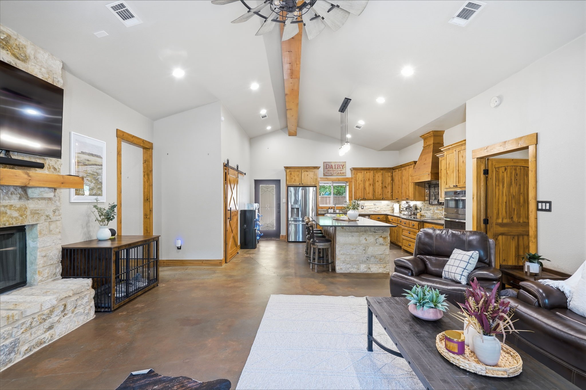 1404 Grove Drive