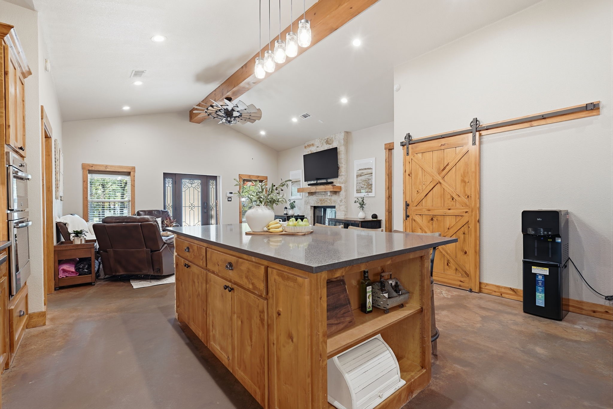 1404 Grove Drive
