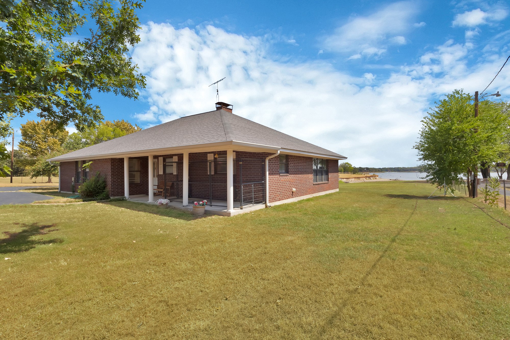 154 Private Road 5926