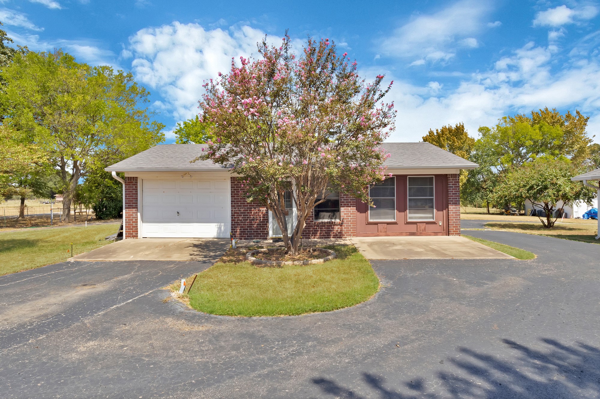 154 Private Road 5926