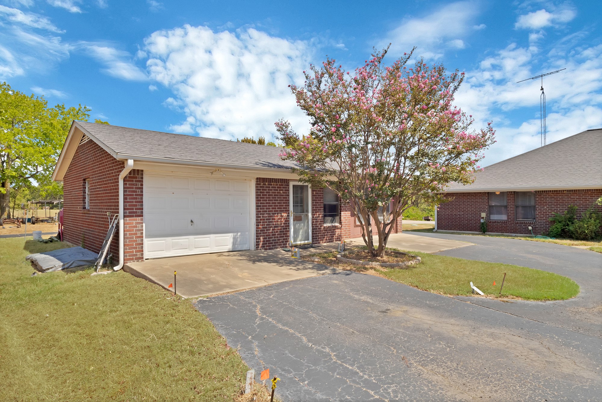 154 Private Road 5926