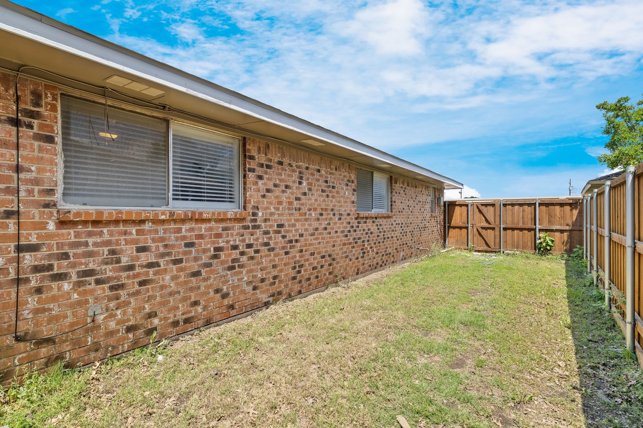 3352 Lanarc Drive