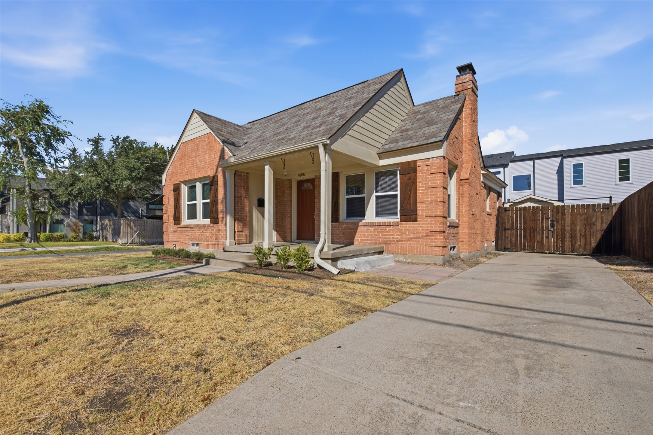 4805 Capitol Avenue