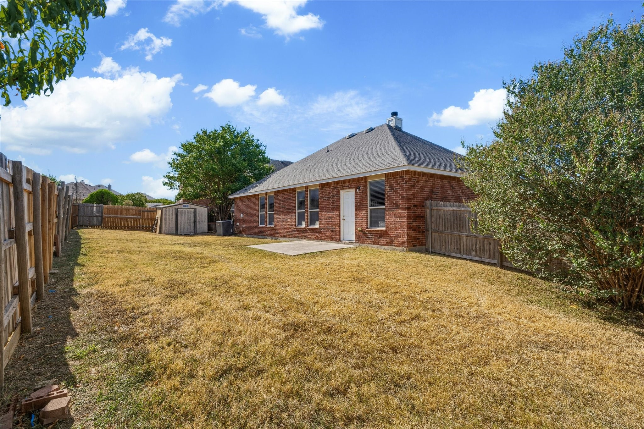 1738 Summerwood Lane