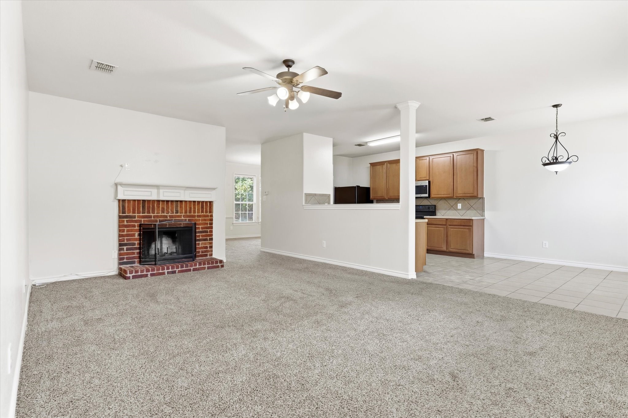 1738 Summerwood Lane