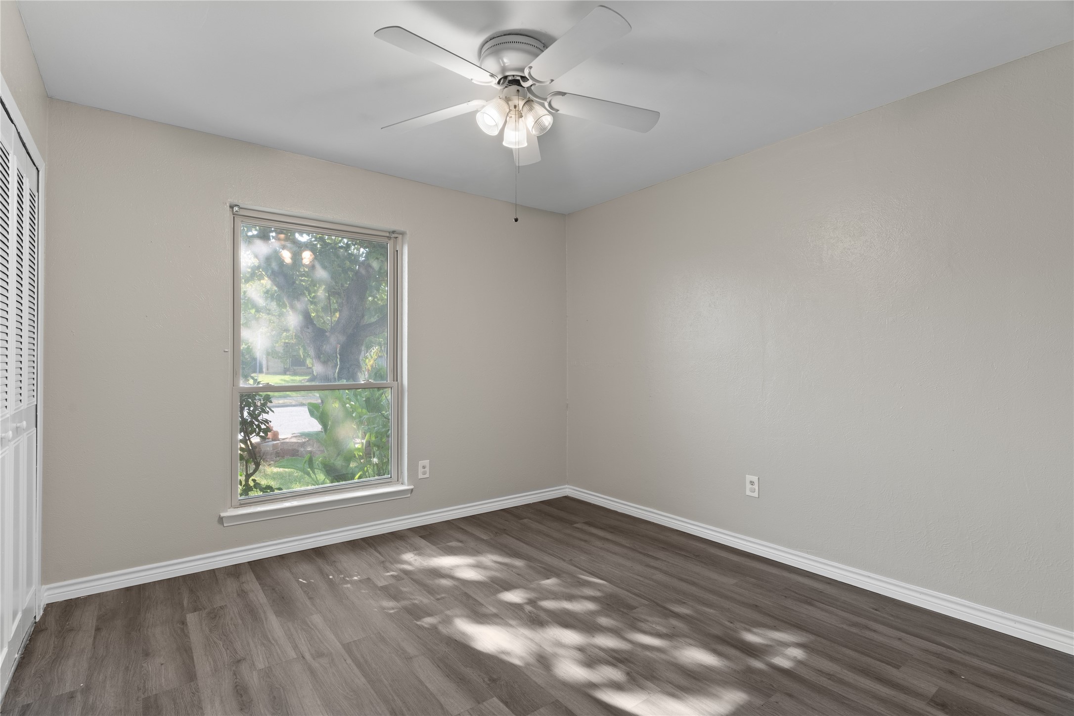 2200 Etain Road