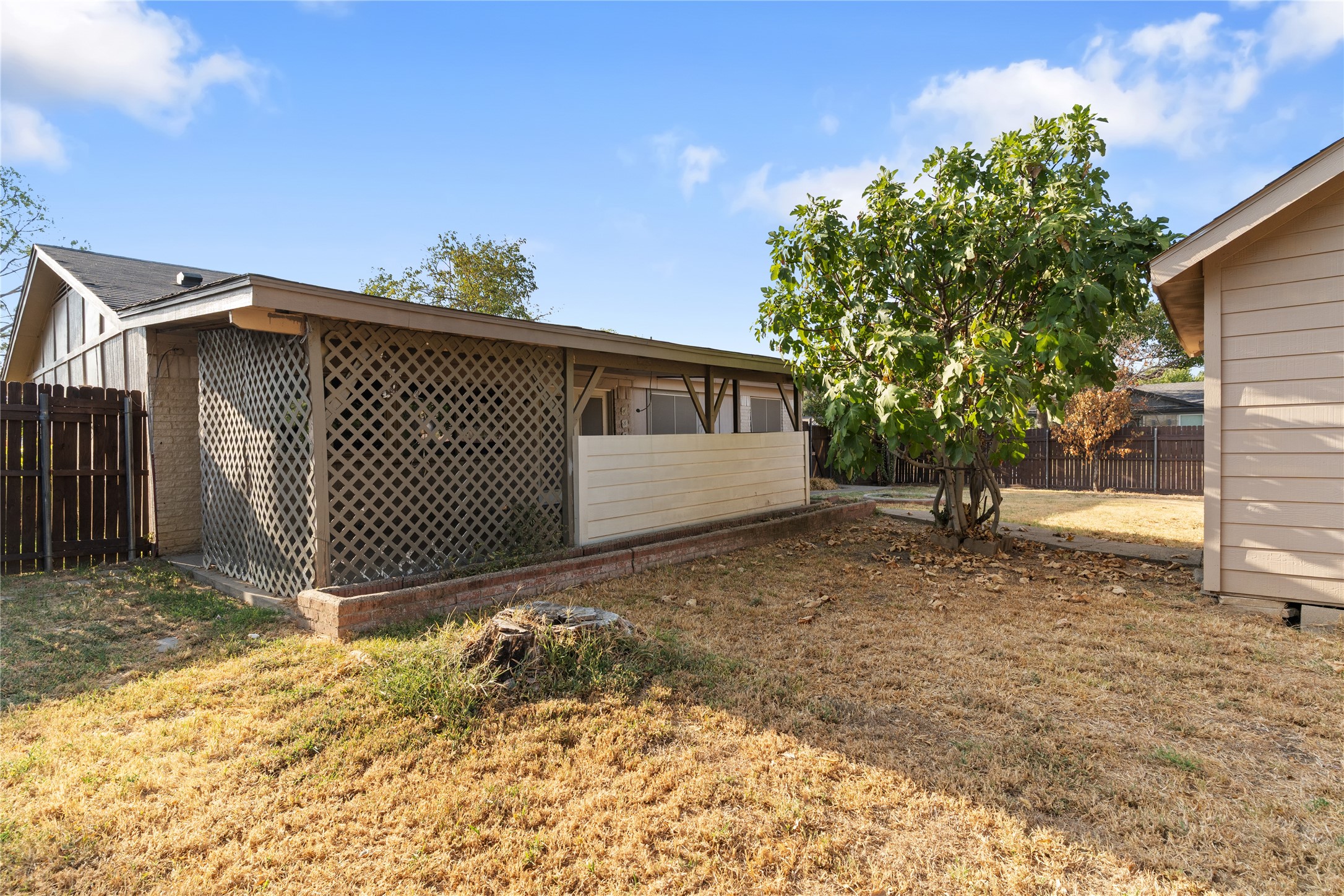 2200 Etain Road