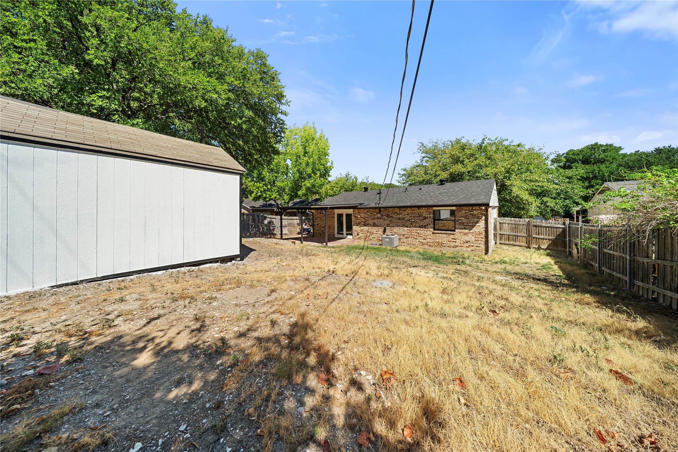 726 Holliday Lane