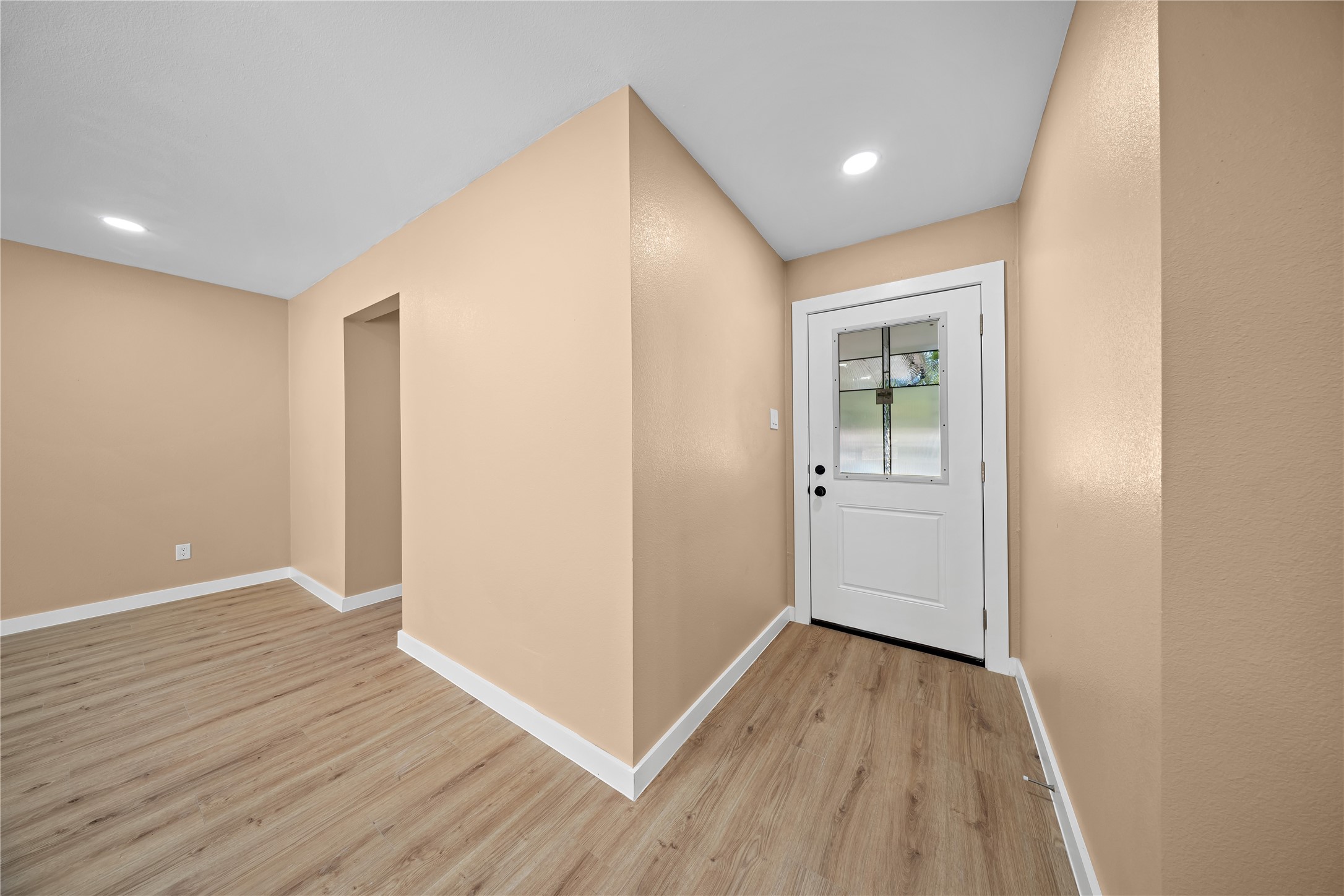 726 Holliday Lane