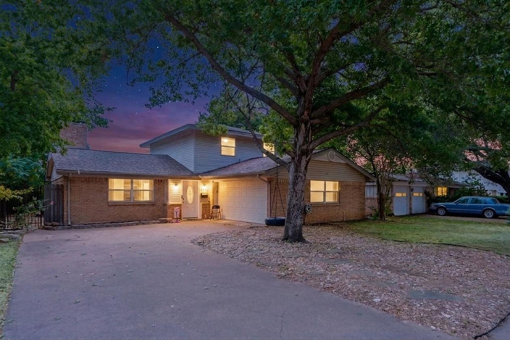 2416 Summer Place Drive