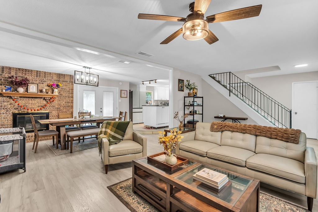 2416 Summer Place Drive