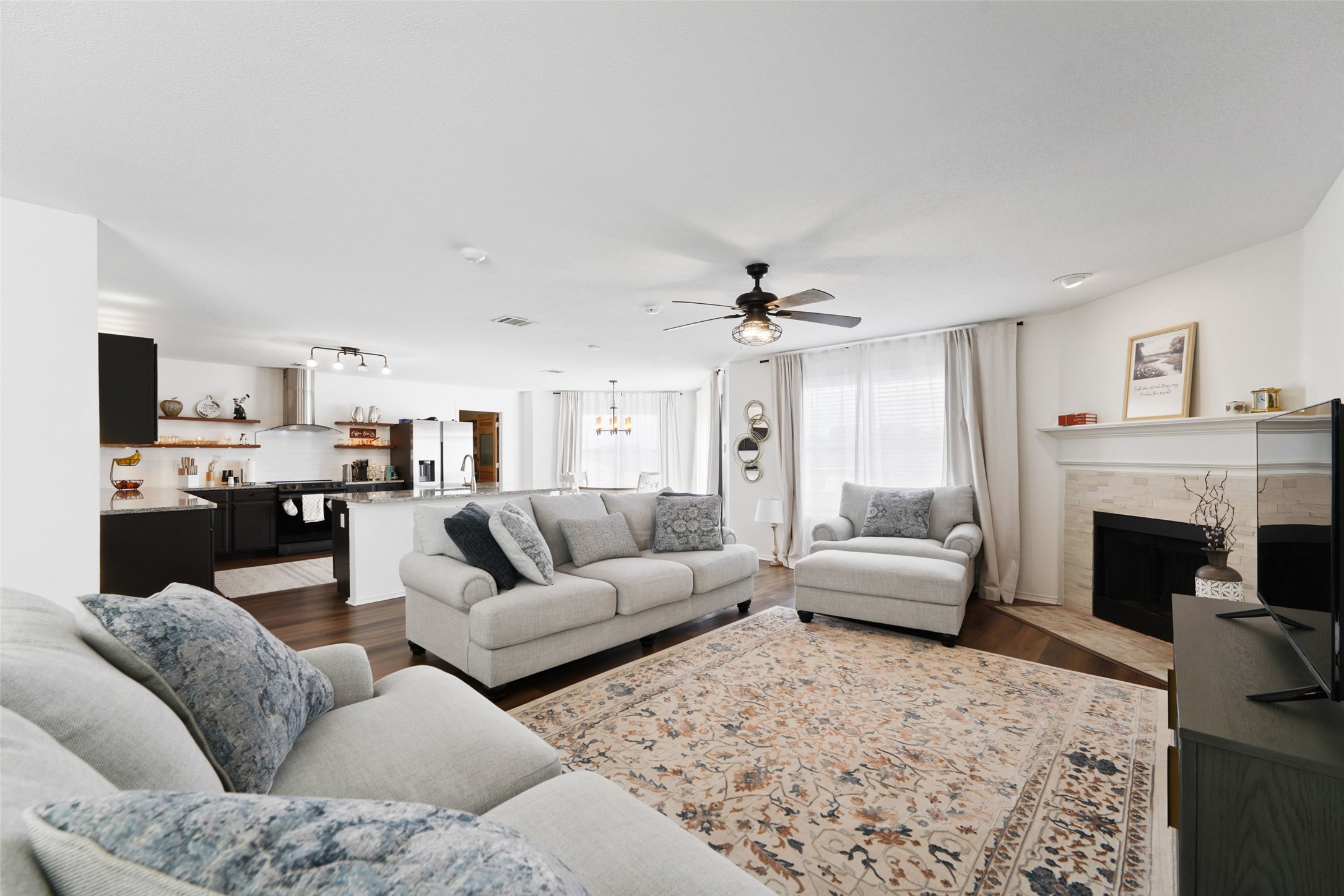7536 Brentwood Stair Road