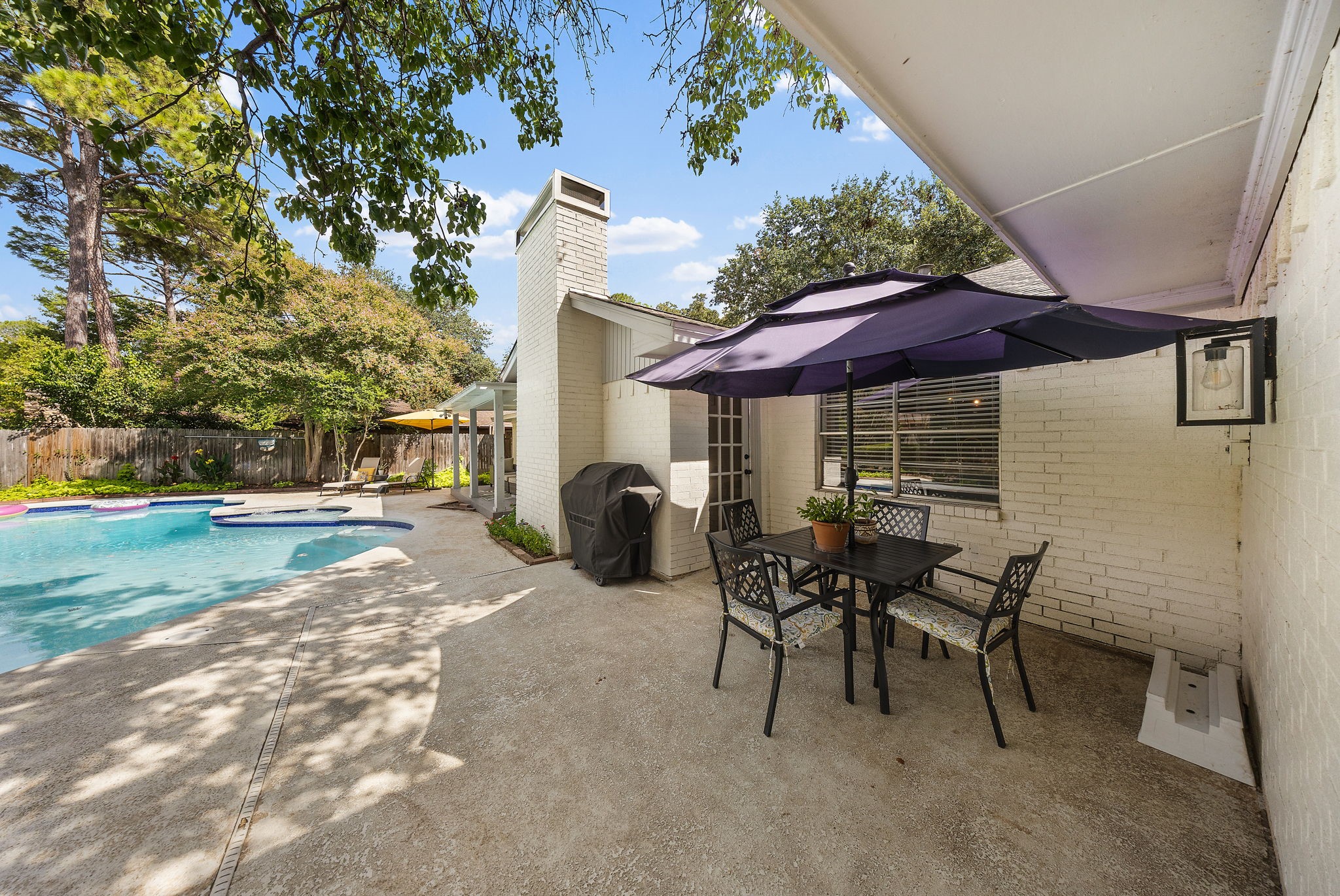 1707 Carlton Drive