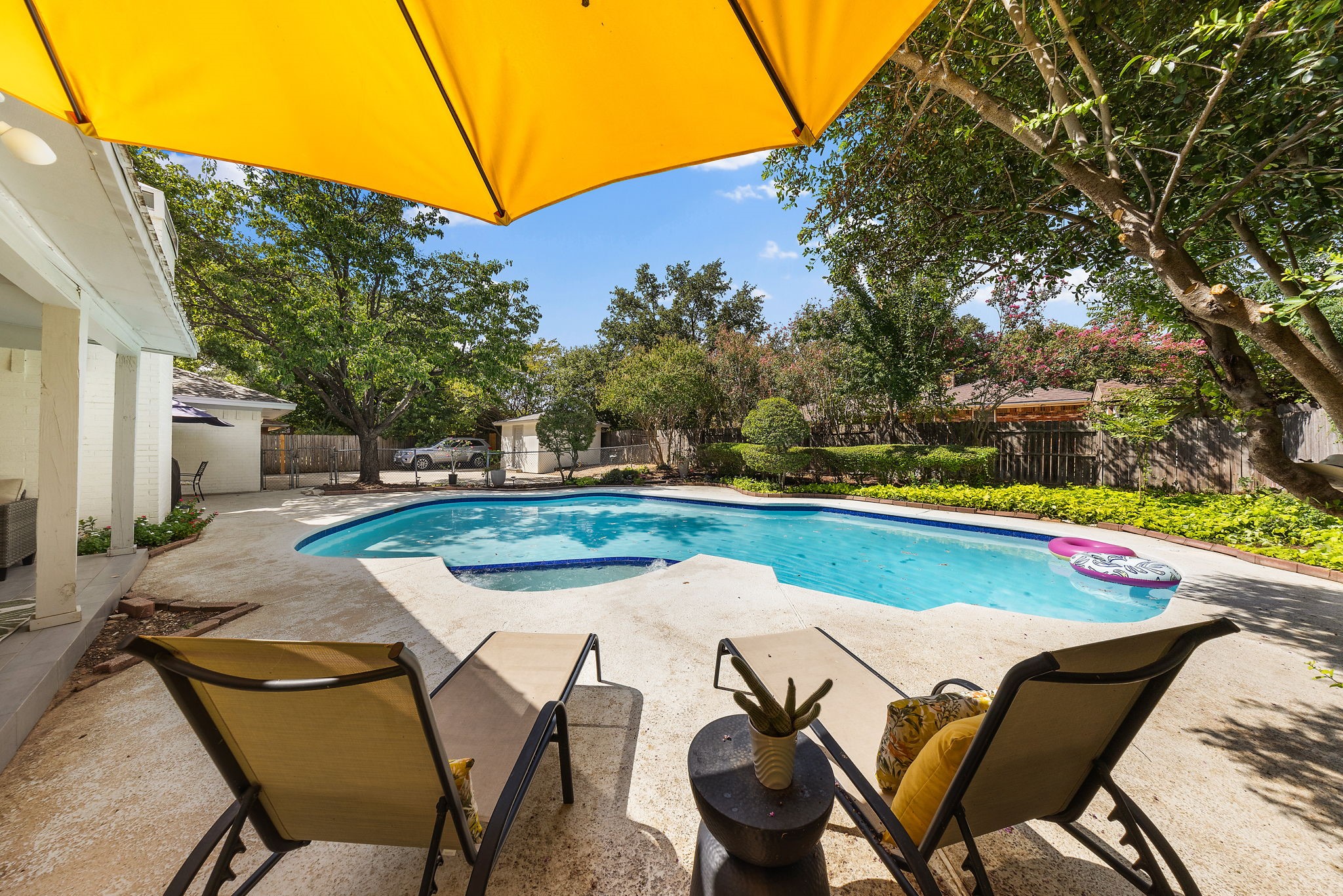 1707 Carlton Drive