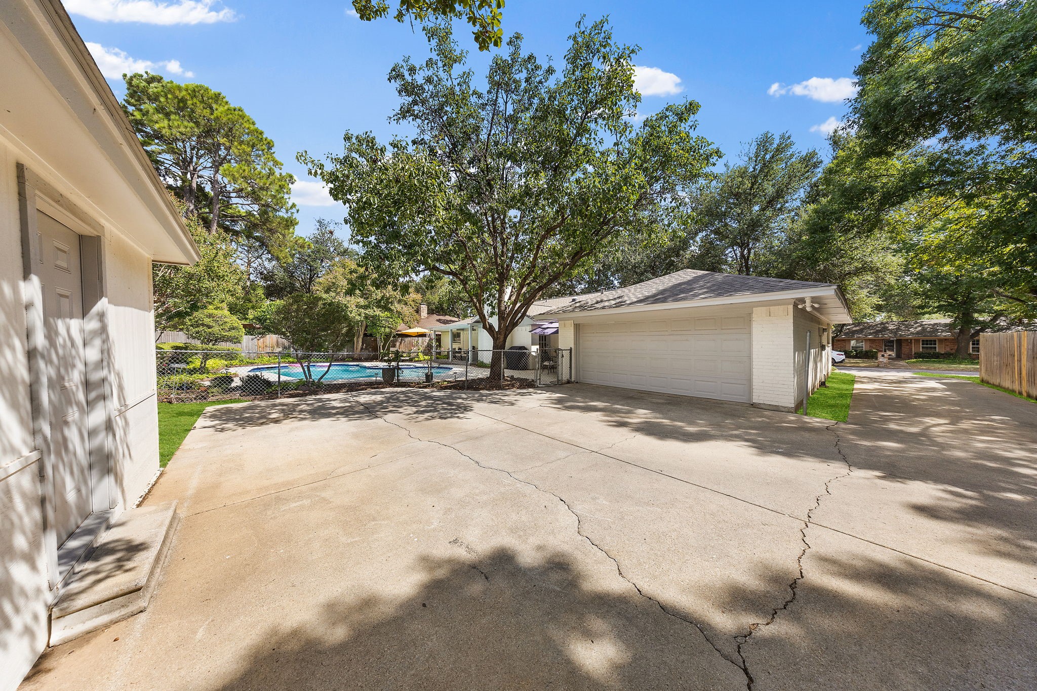 1707 Carlton Drive
