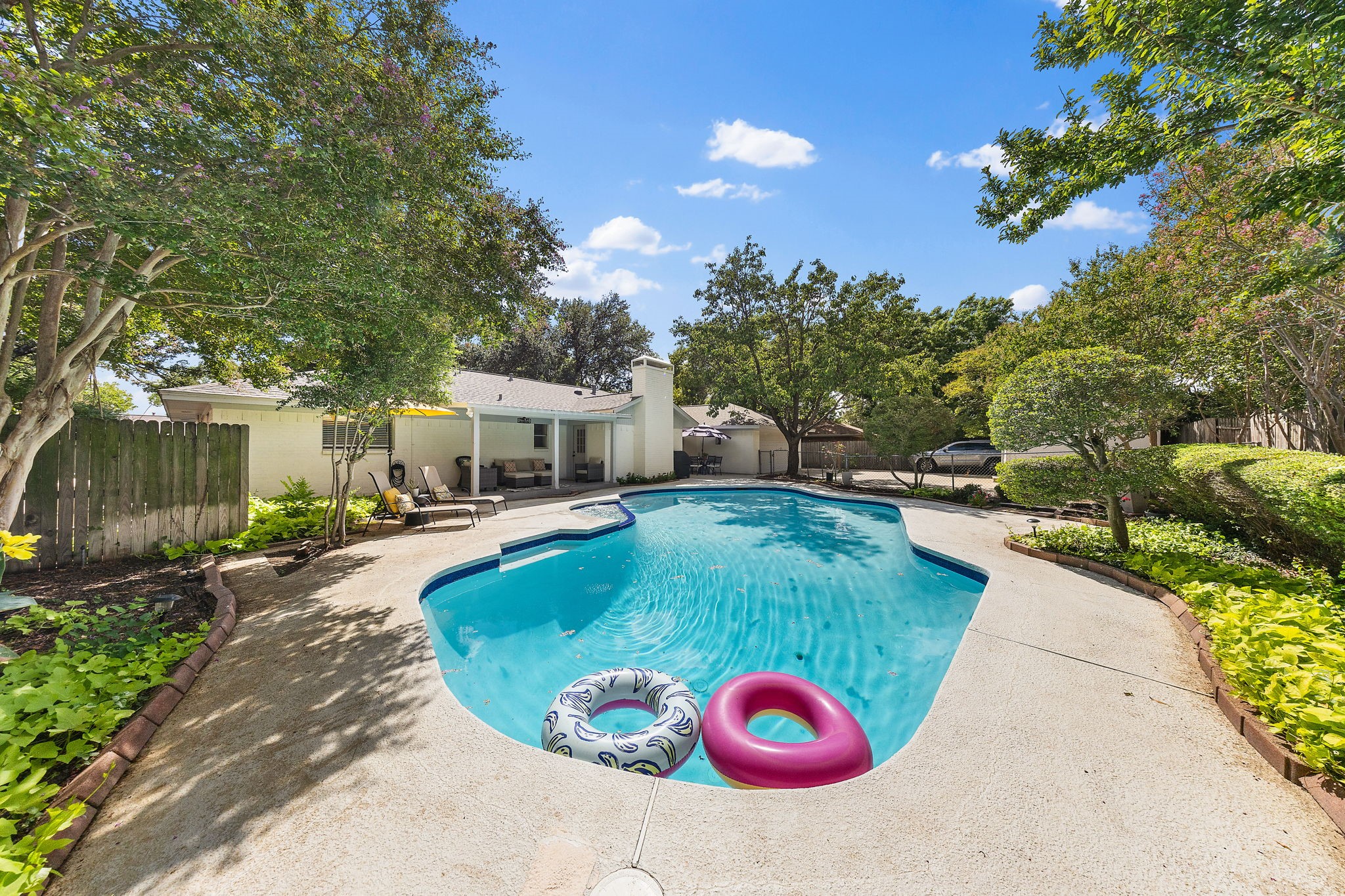 1707 Carlton Drive