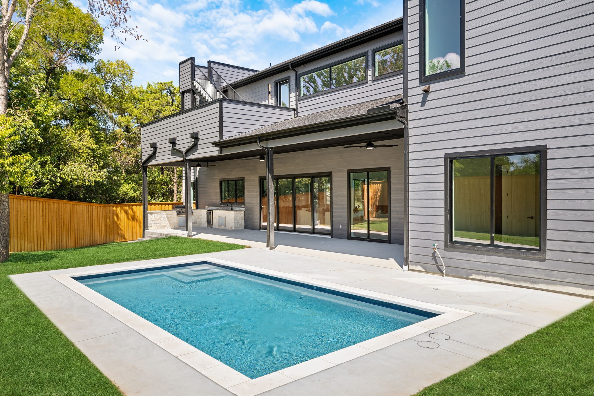505 Summit Circle