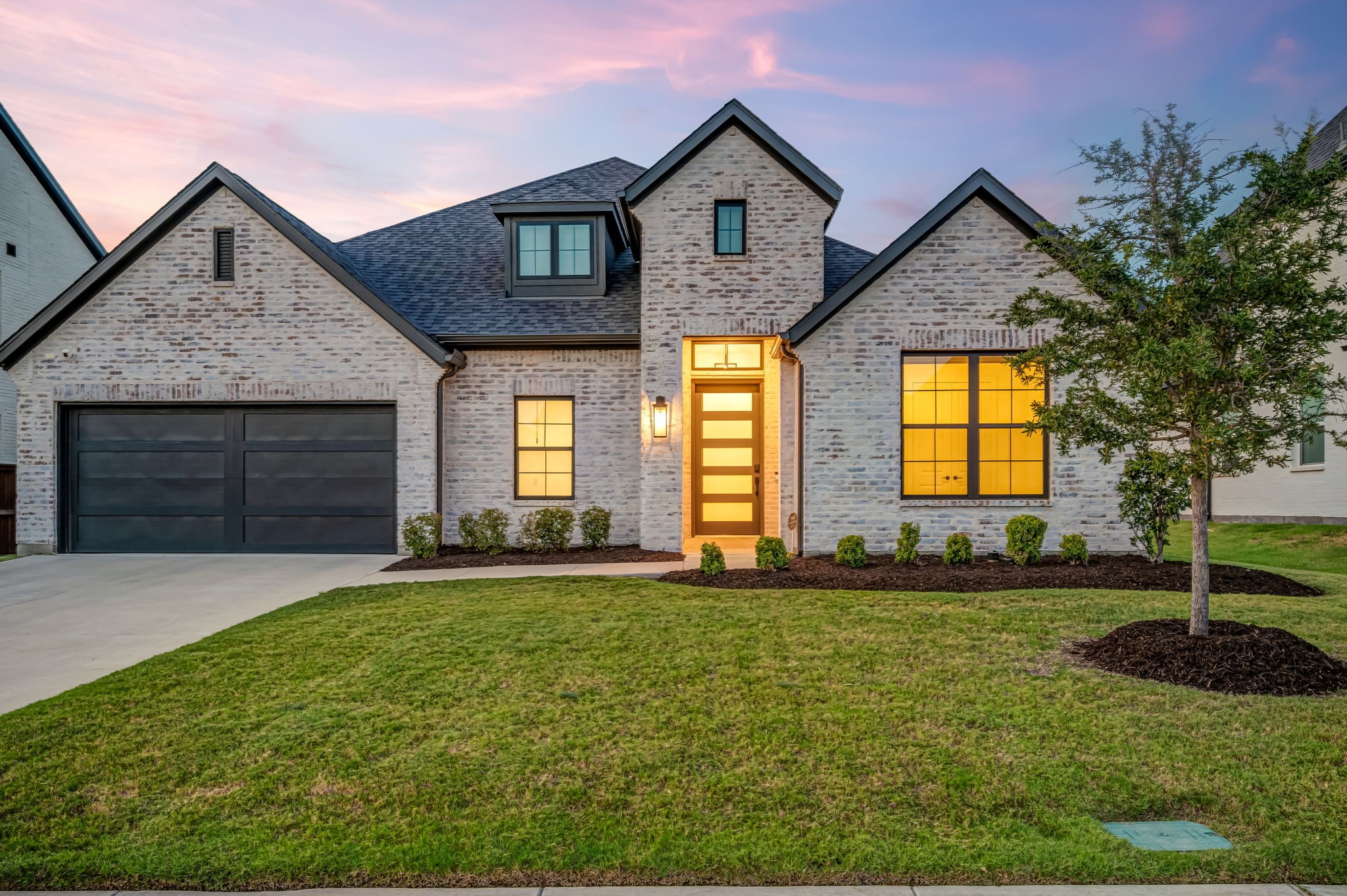 3870 Porter Lane