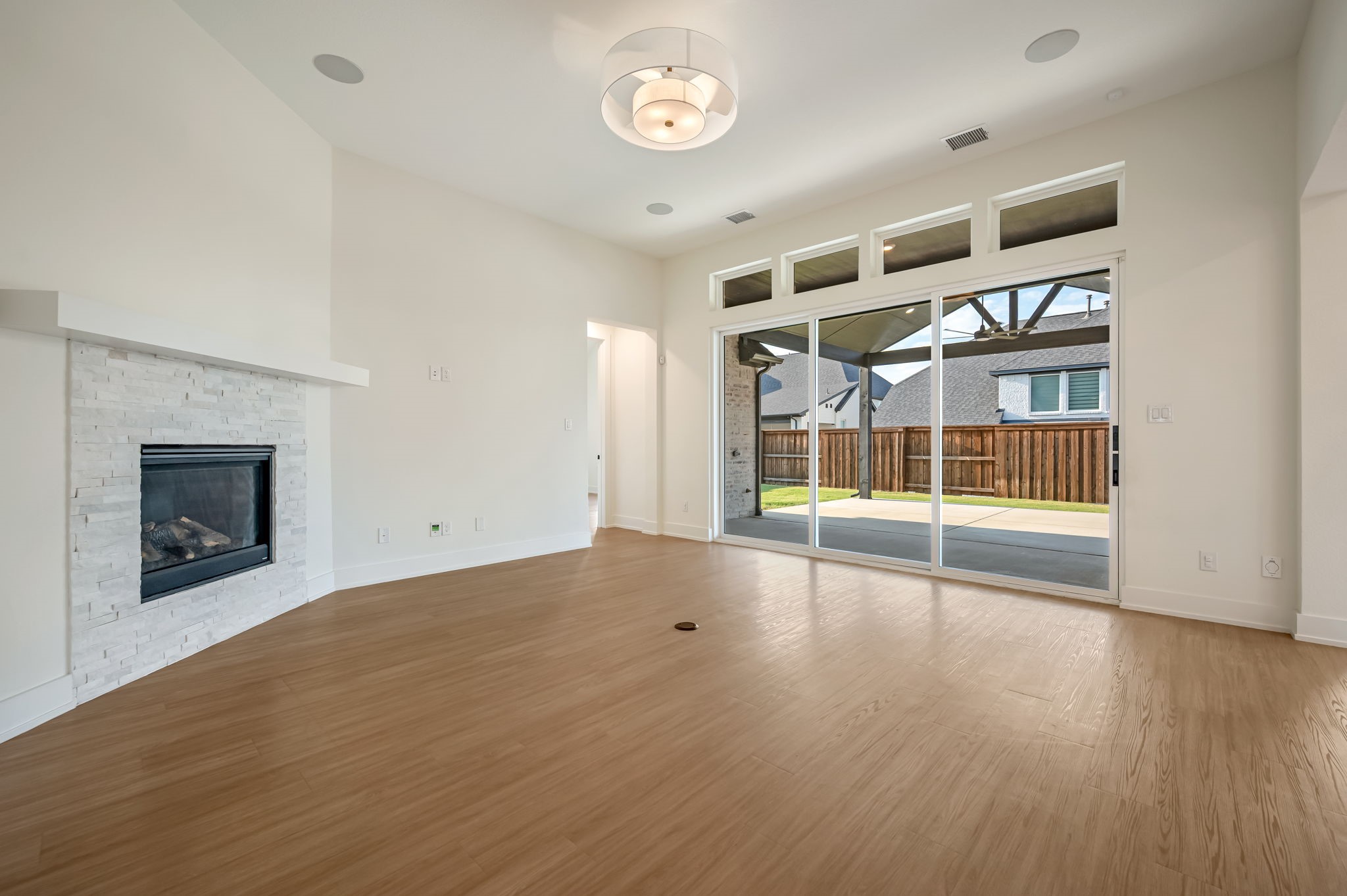3870 Porter Lane