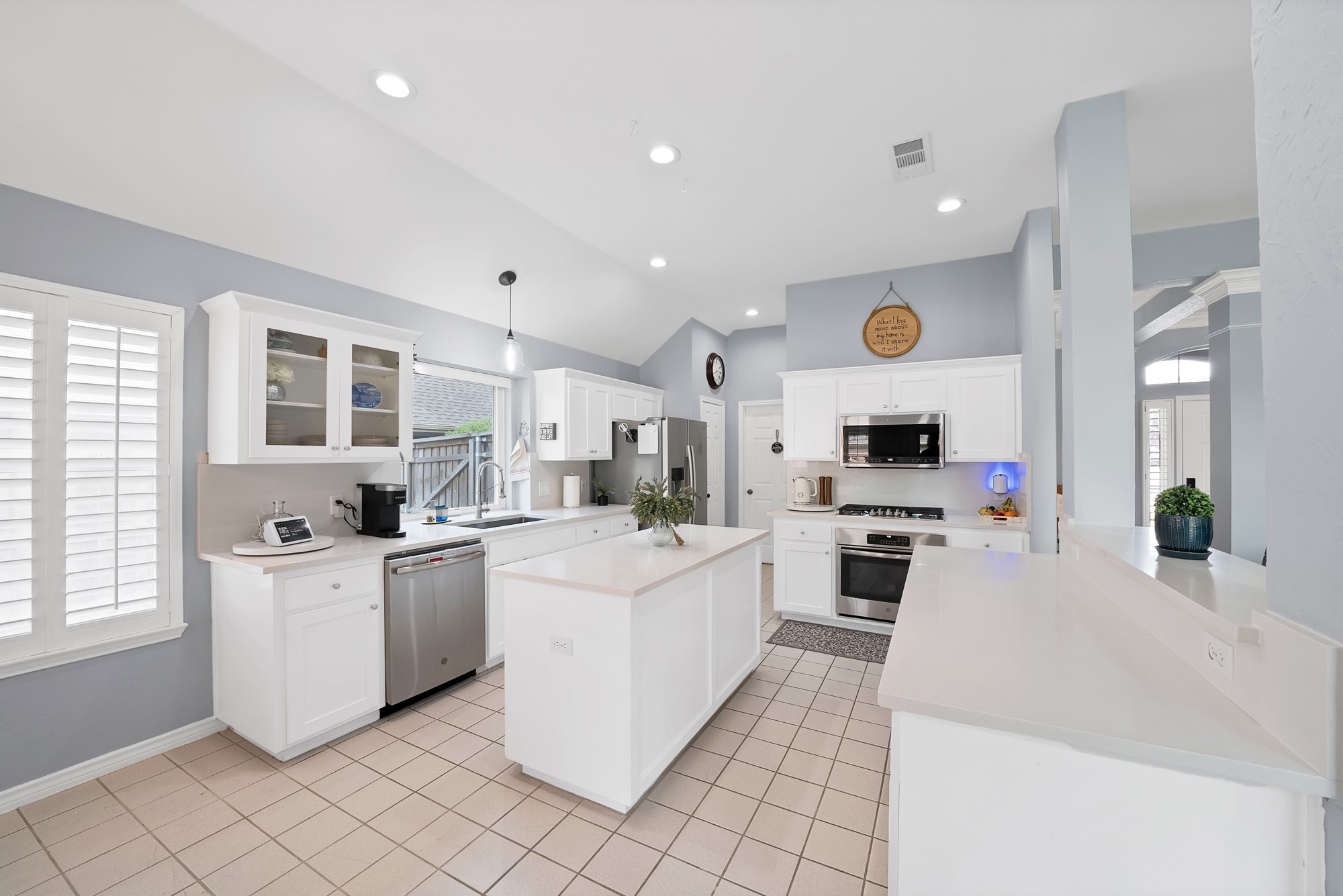 4 Dobree Court