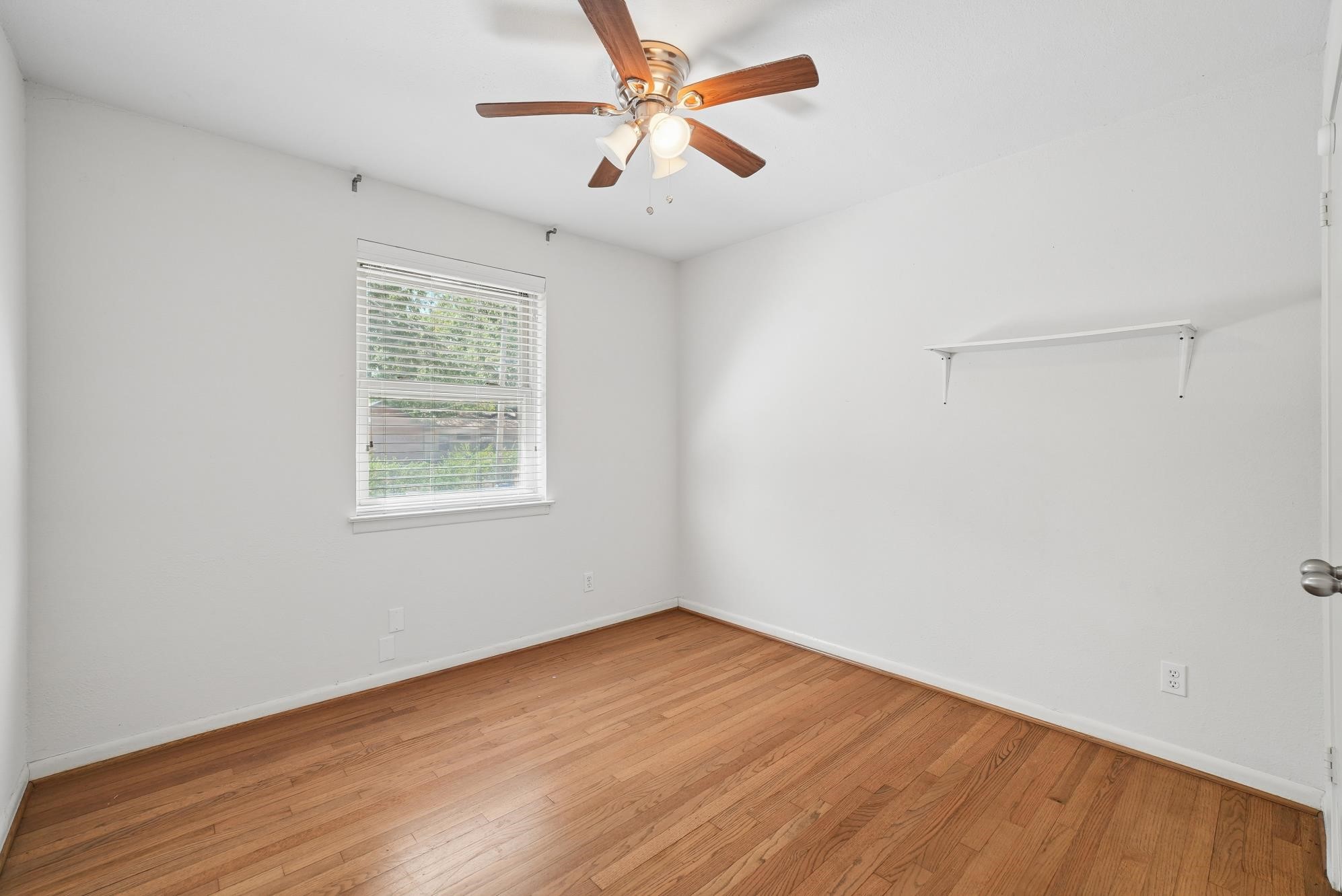 2604 Globe Avenue