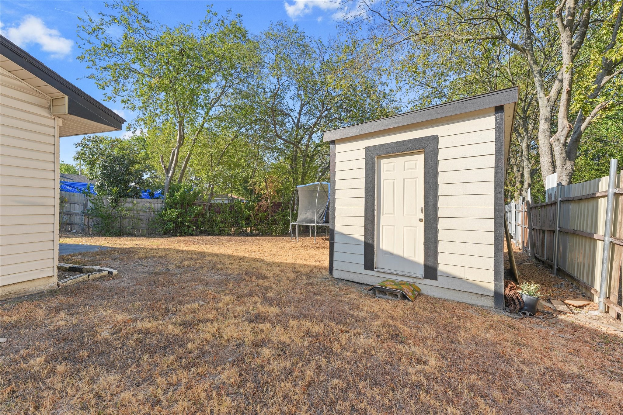 9308 Sandyhook Circle