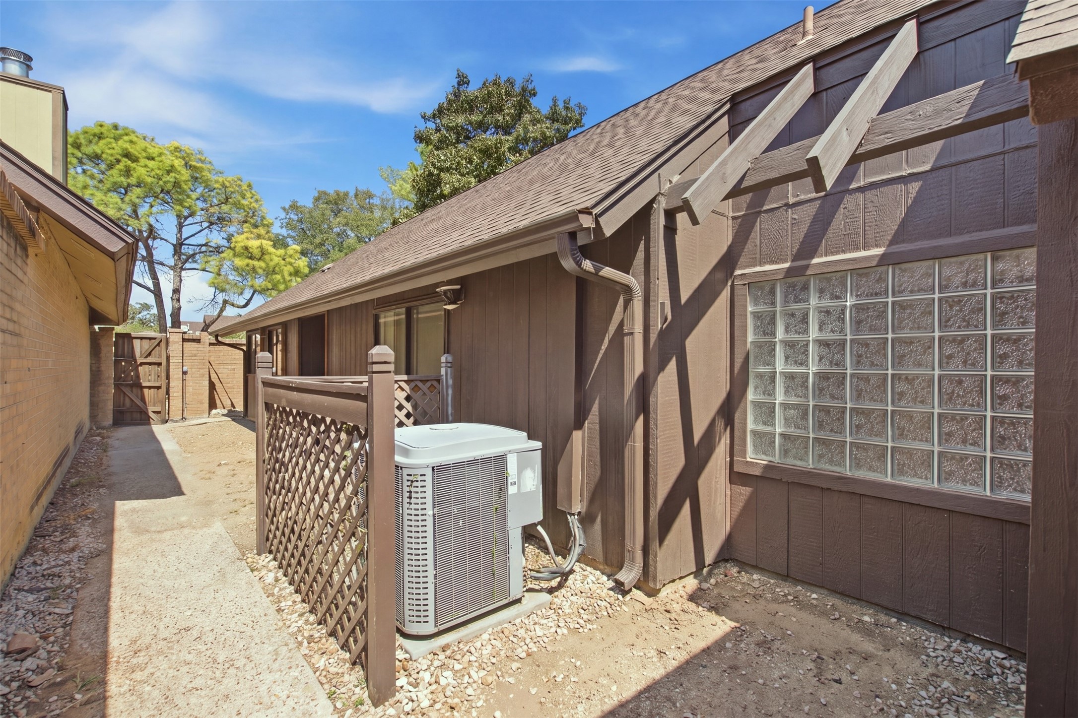 2202 Green Gate Drive