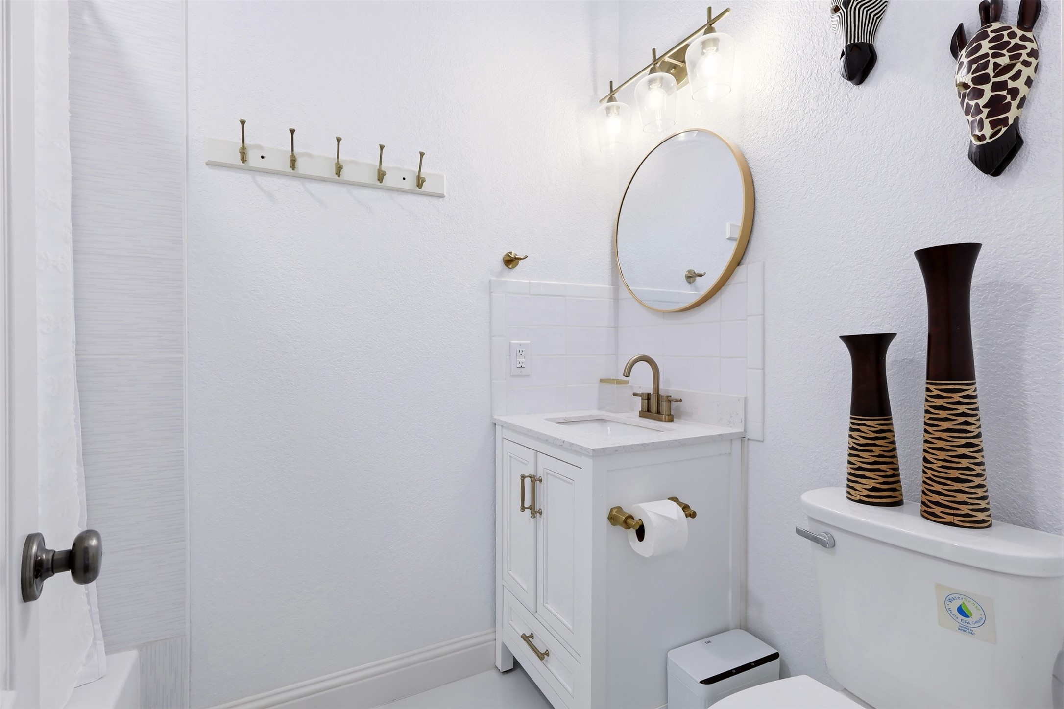 5812 Black Springs Lane