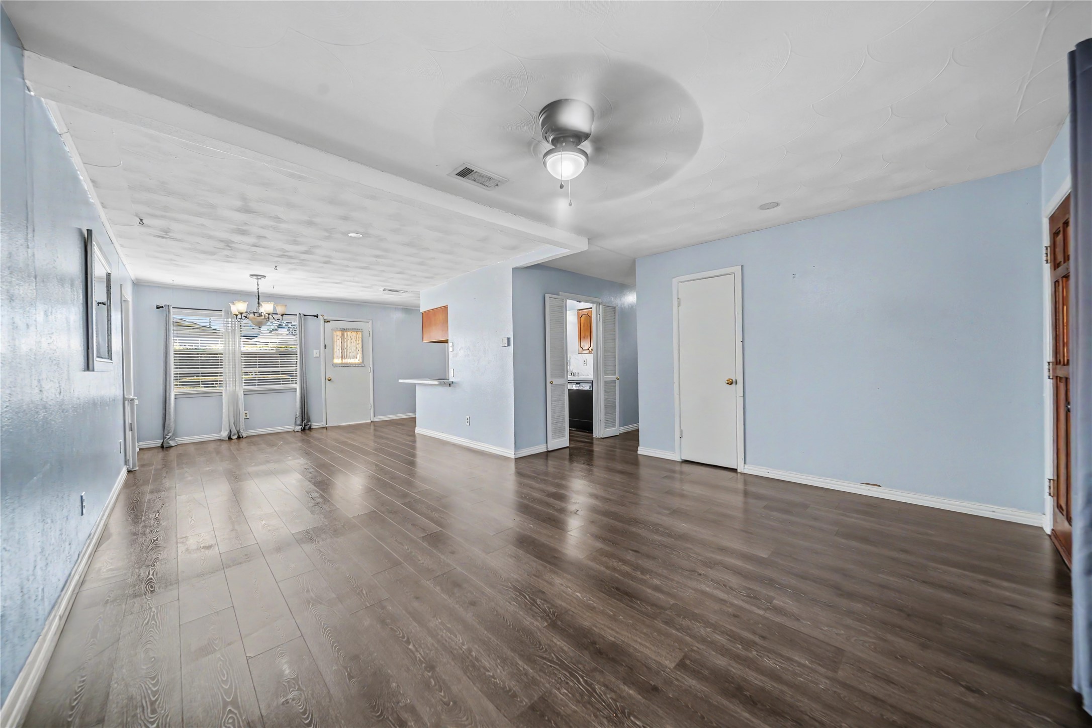 1314 Glenville Drive