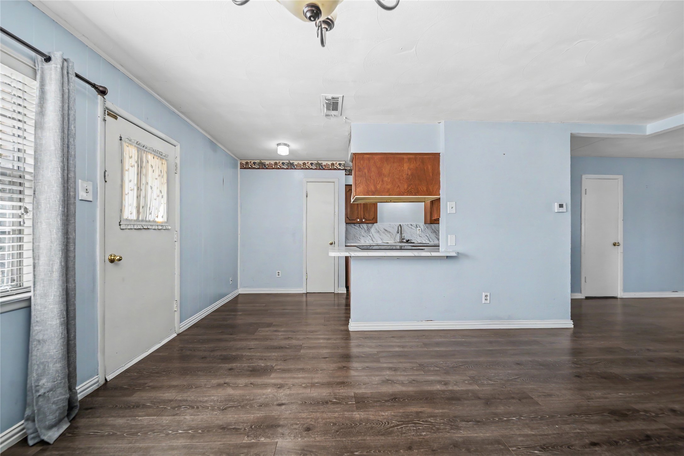 1314 Glenville Drive