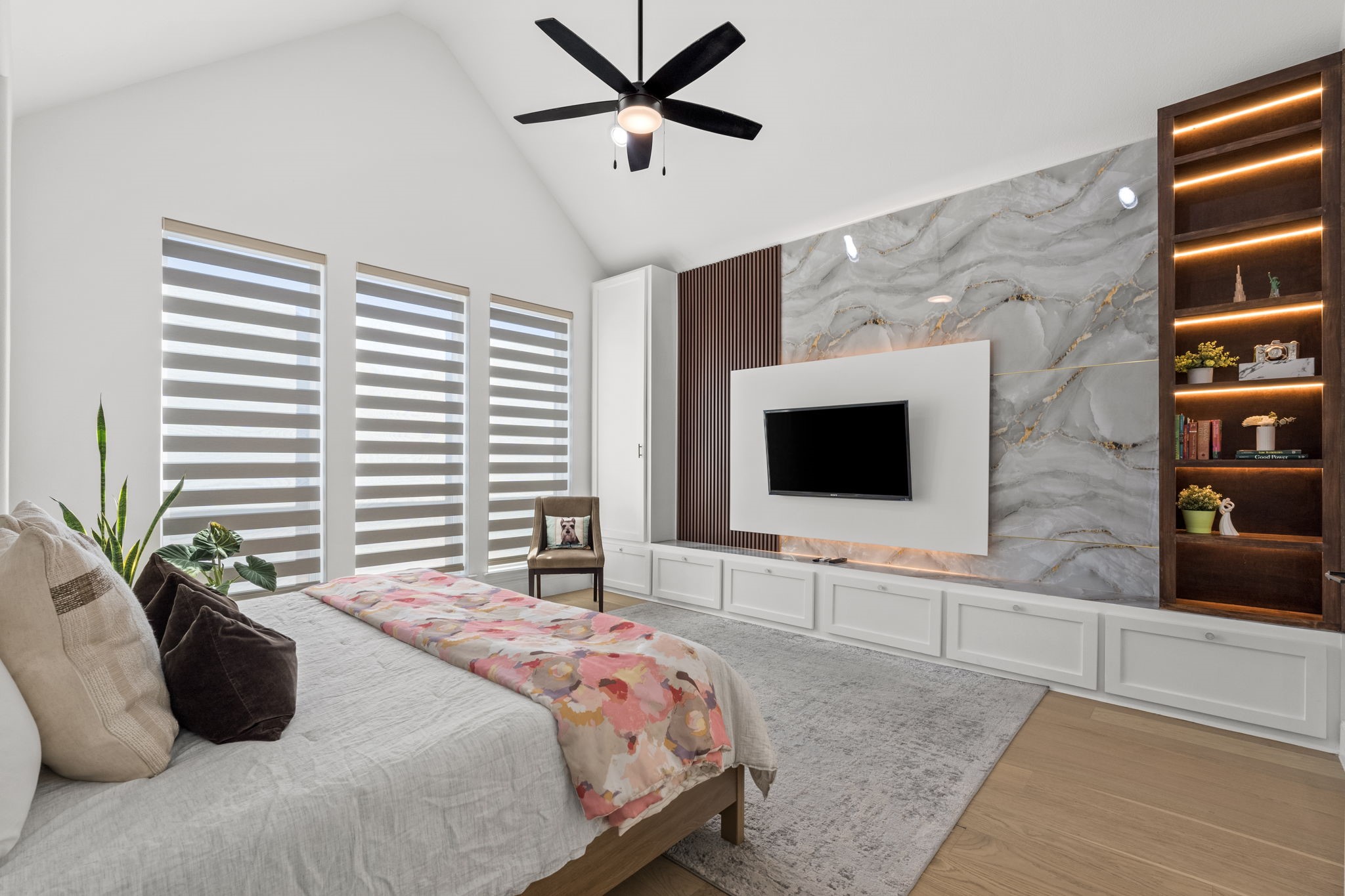 2541 Forestbrook Drive