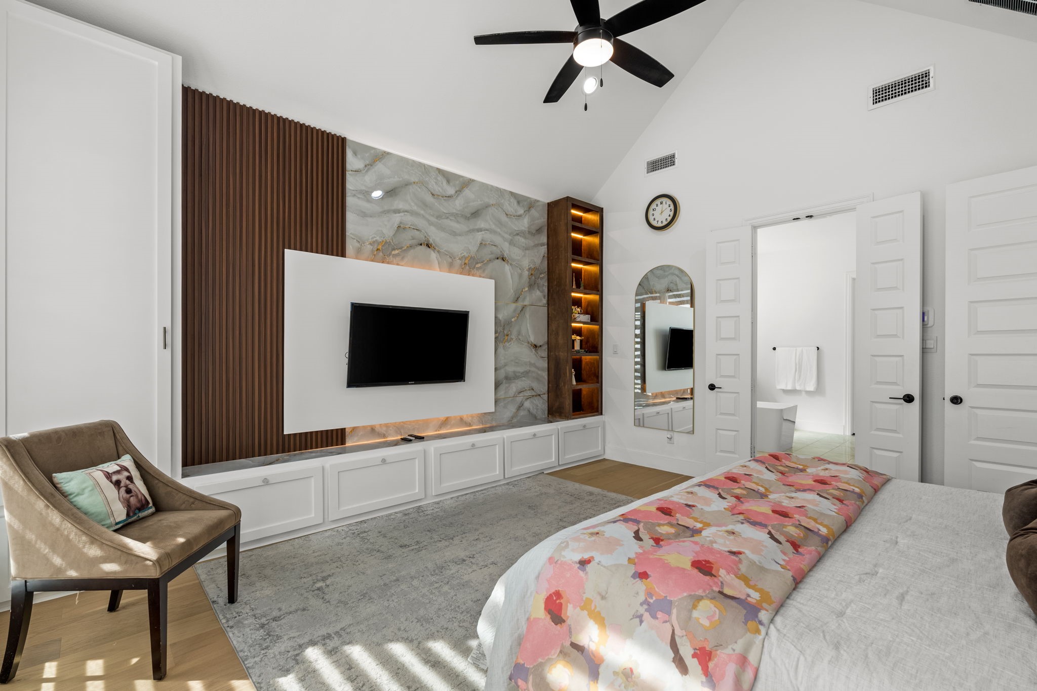 2541 Forestbrook Drive