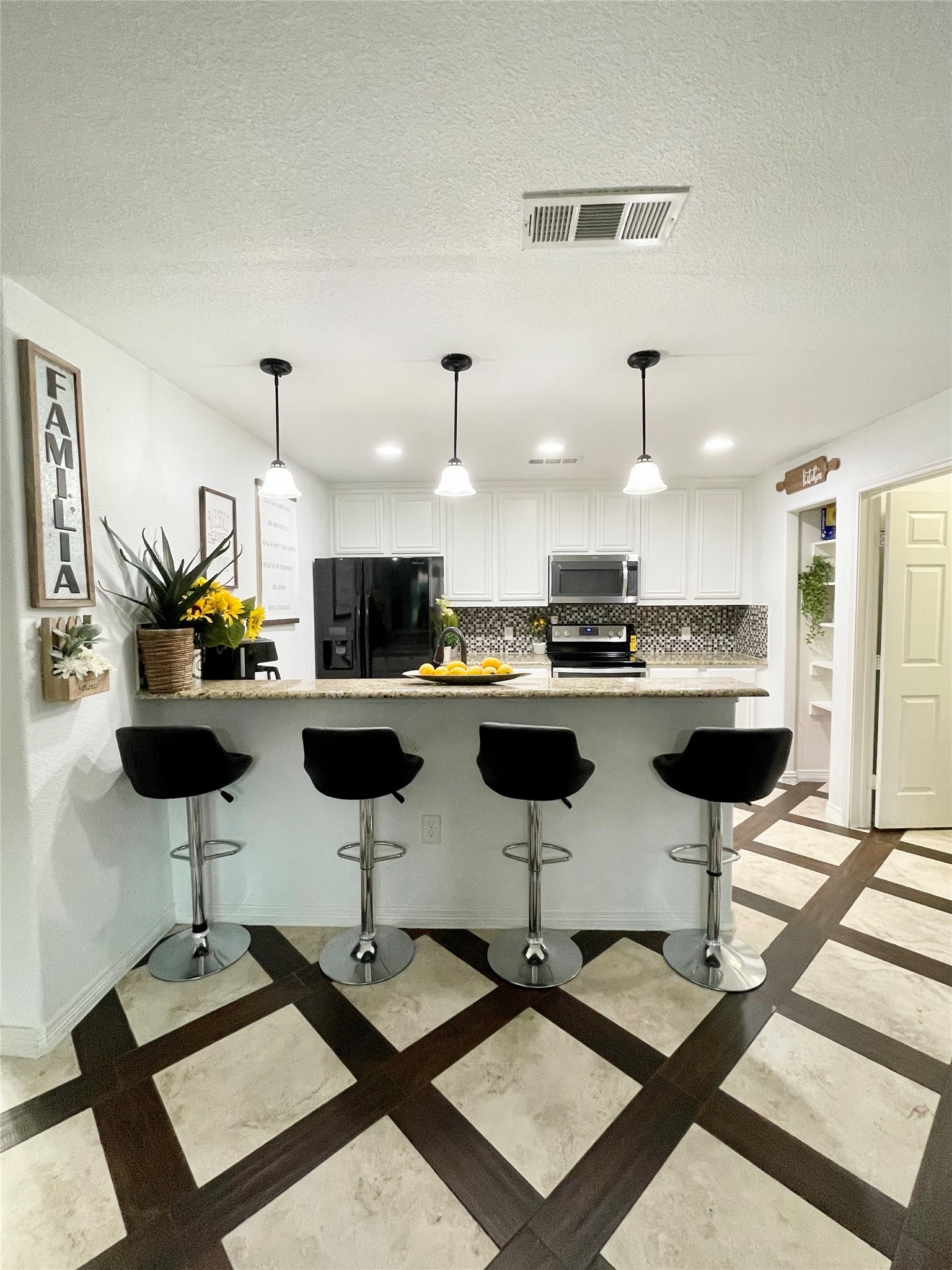 1581 County Road 1079