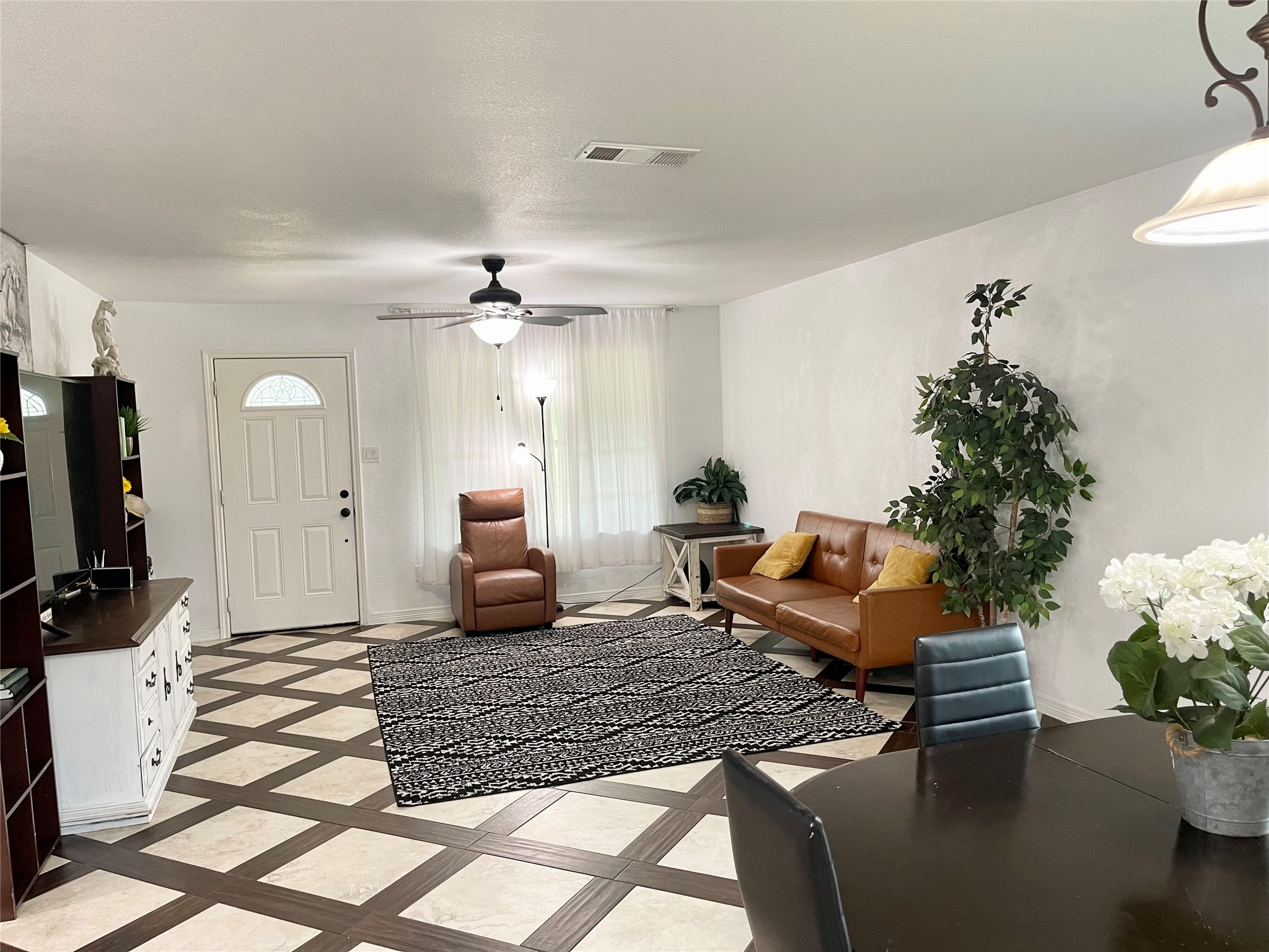 1581 County Road 1079